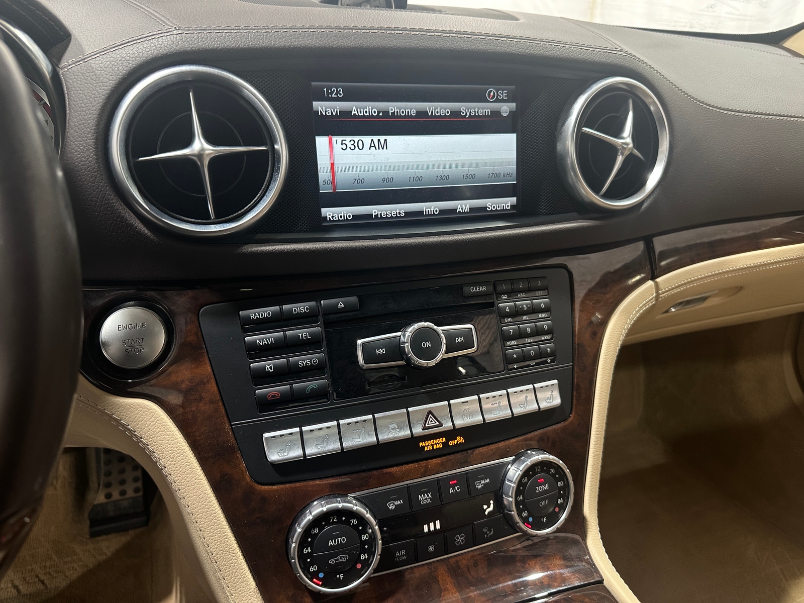 Thumbnail: 2015 Mercedes-Benz SL-Class - 3