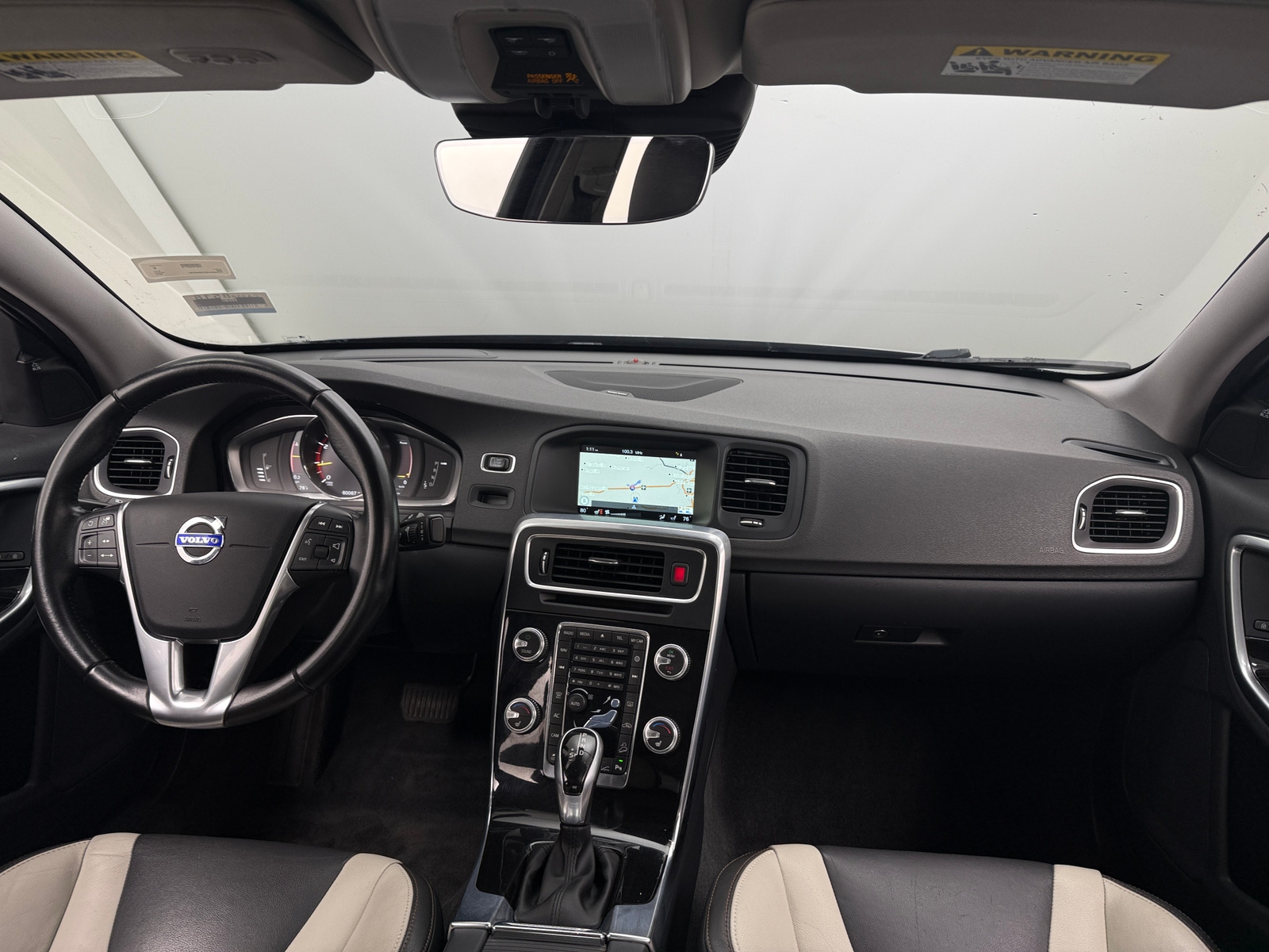 Thumbnail: 2017 Volvo S60 - 2