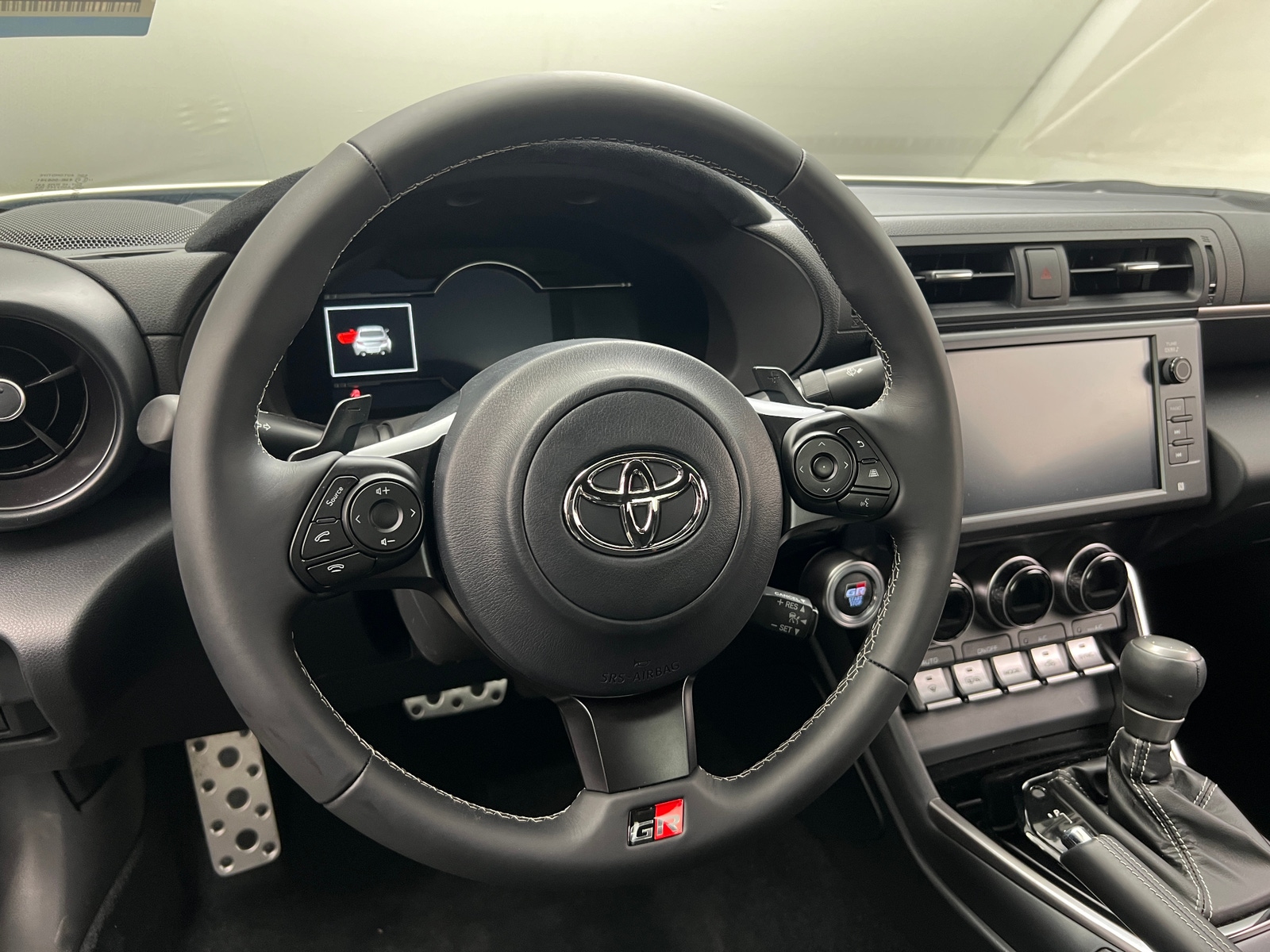 Thumbnail: 2025 Toyota GR86 - 3