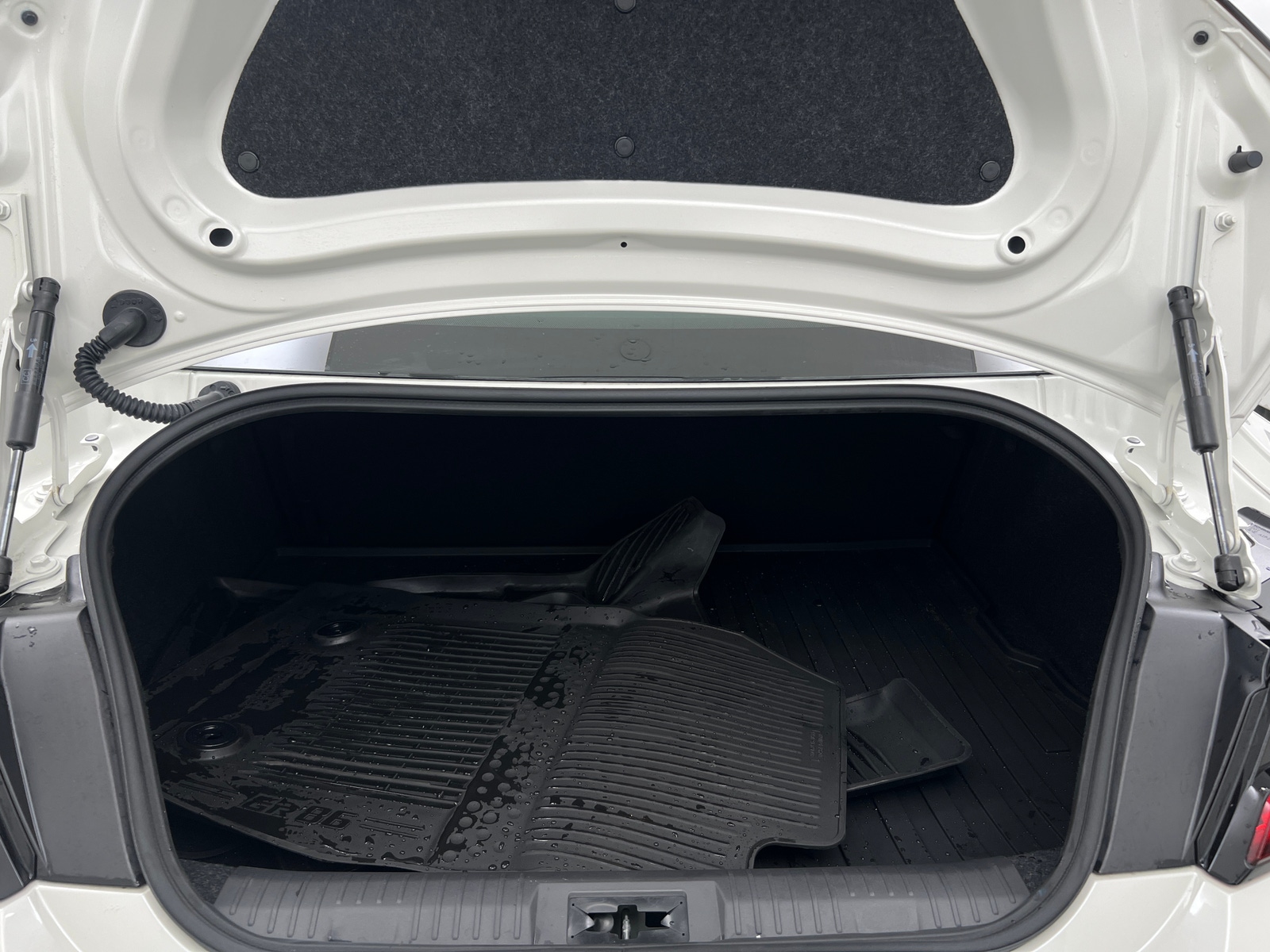 Thumbnail: 2025 Toyota GR86 - 5