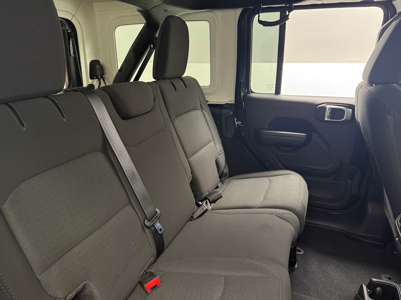 Thumbnail: 2020 Jeep Wrangler - 6