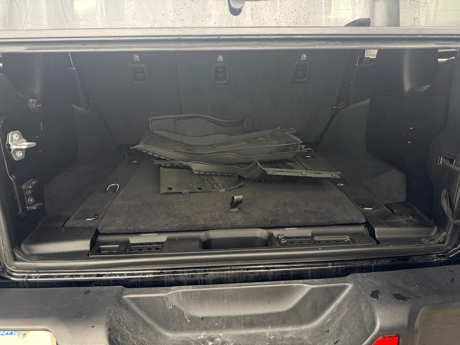 Thumbnail: 2020 Jeep Wrangler - 7