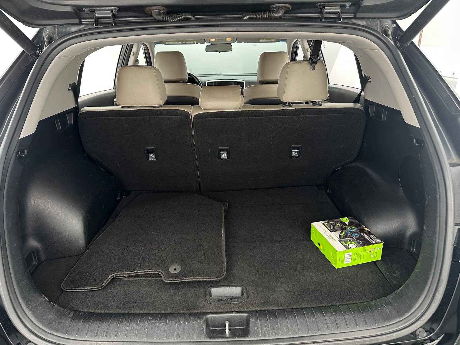 Thumbnail: 2020 Kia Sportage - 6