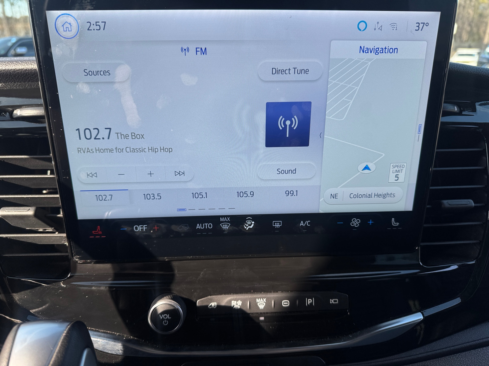 Thumbnail: 2023 Ford Econoline - 4