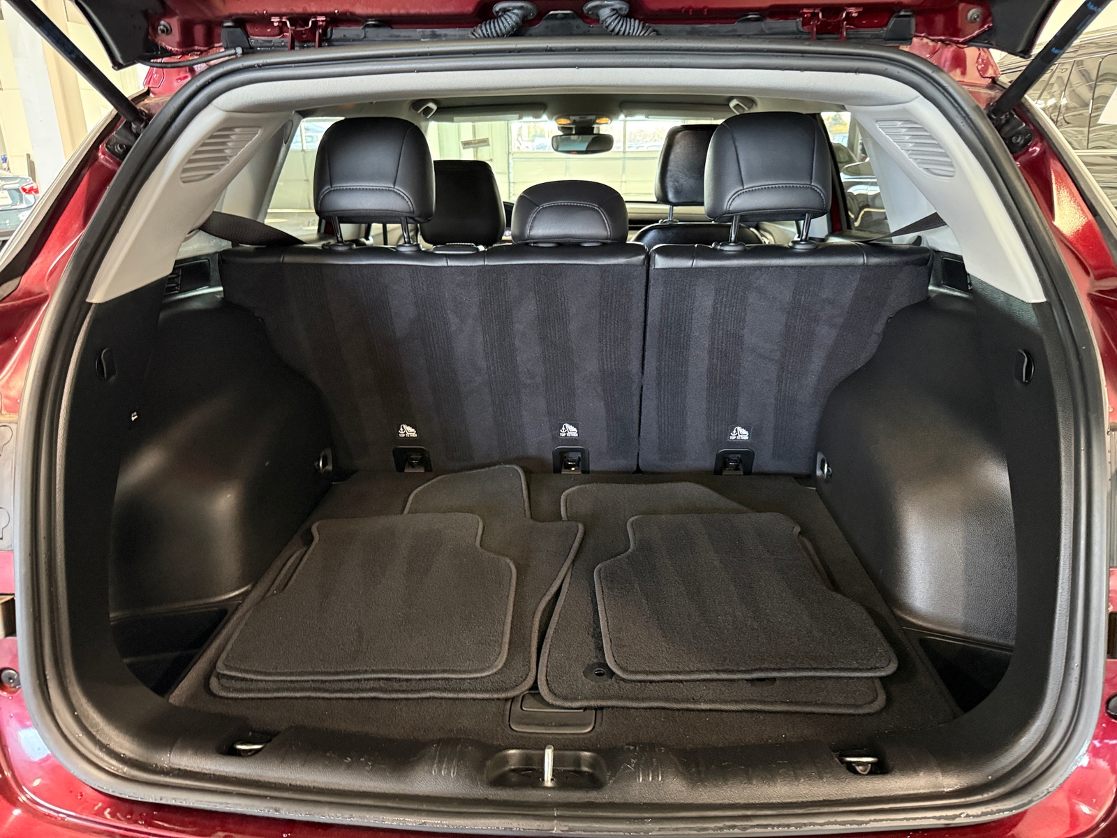 Thumbnail: 2022 Jeep Compass - 6