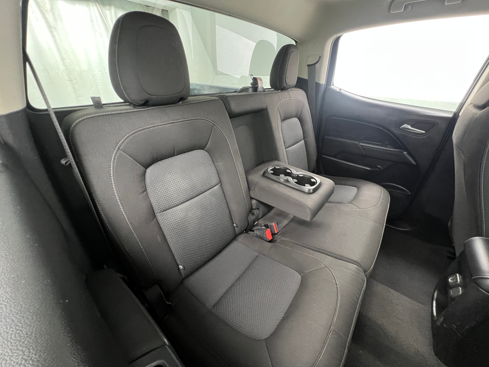 Thumbnail: 2022 Chevrolet Colorado - 6