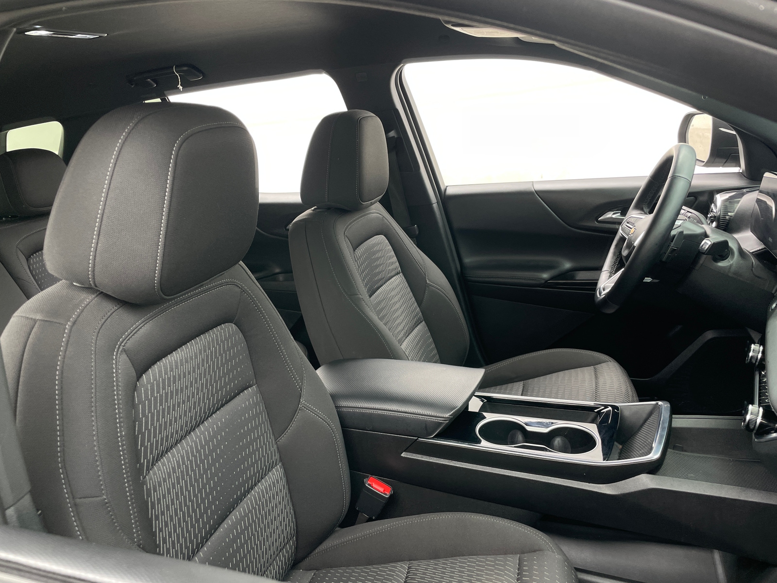 Thumbnail: 2025 Chevrolet Equinox - 2