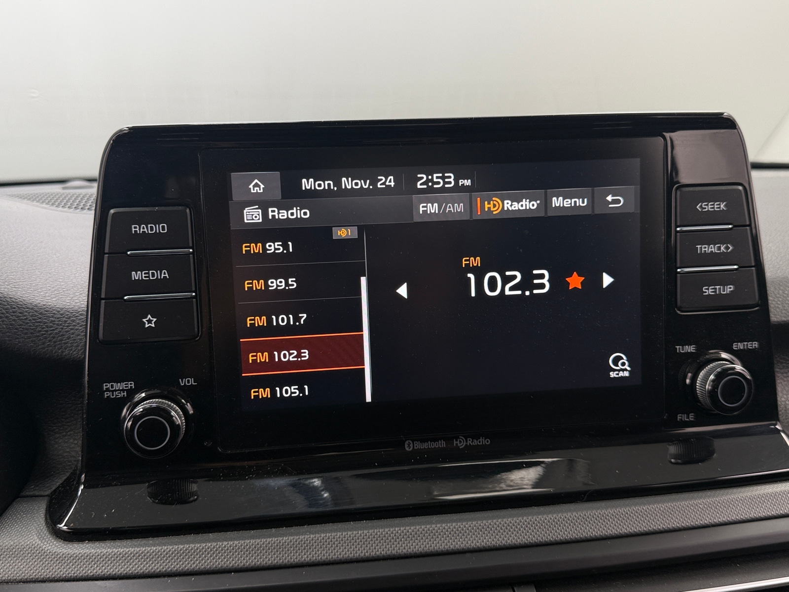 Thumbnail: 2023 Kia Seltos - 4