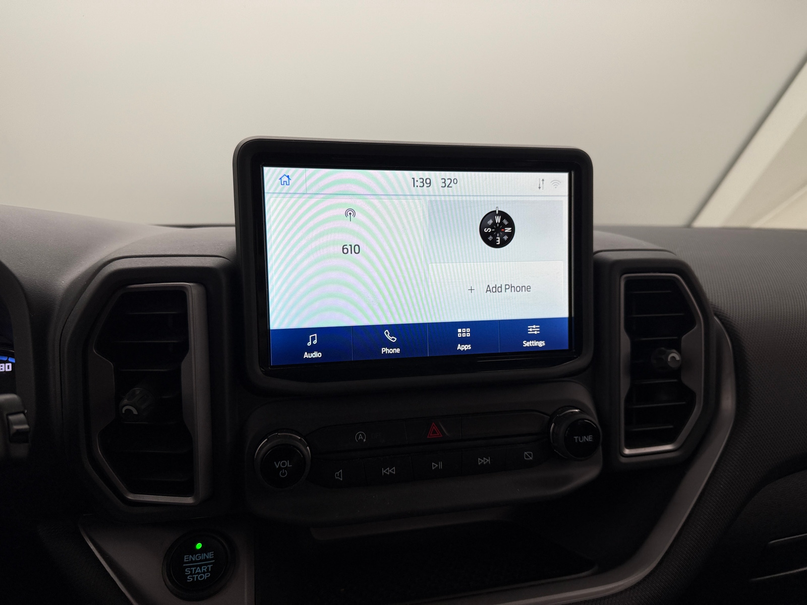 Thumbnail: 2021 Ford Bronco Sport - 3