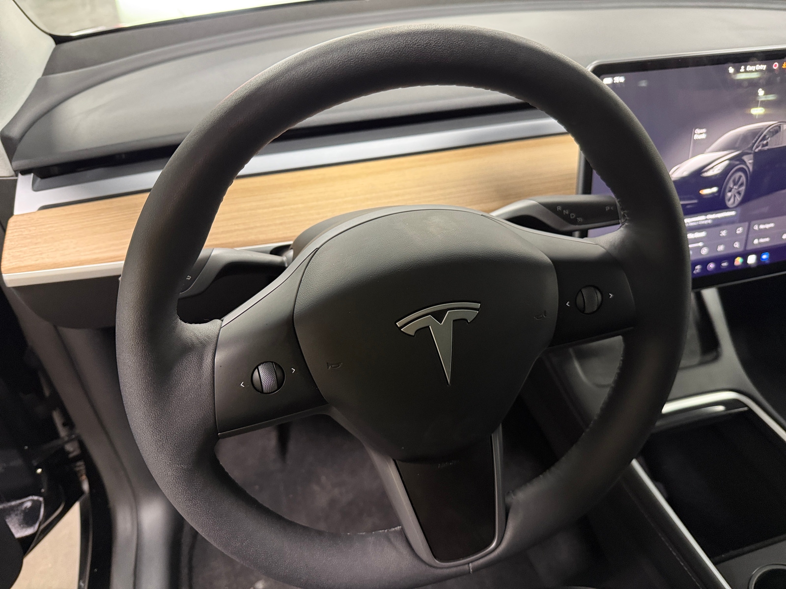 Thumbnail: 2024 Tesla Model Y - 4