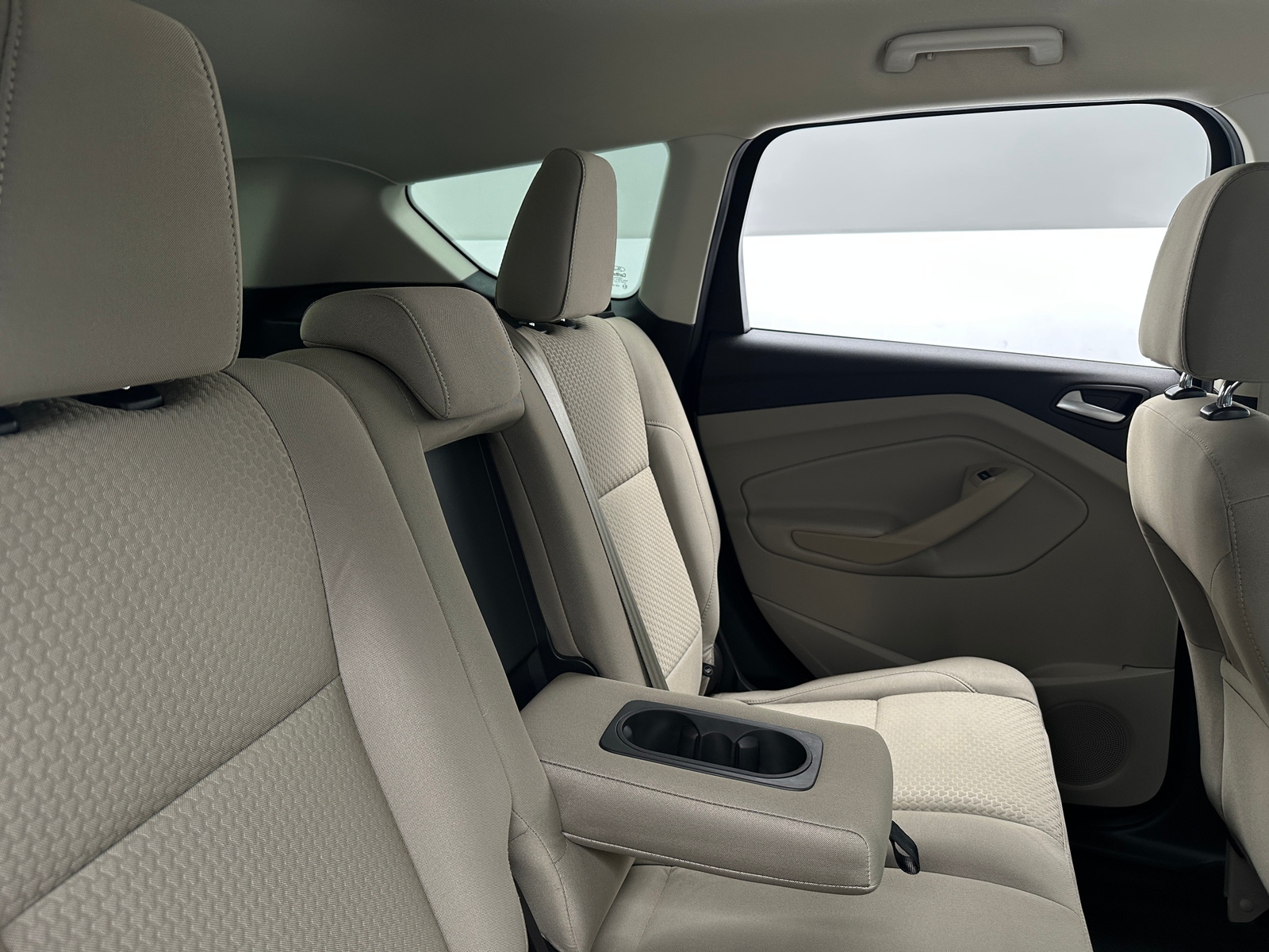 Thumbnail: 2017 Ford Escape - 6