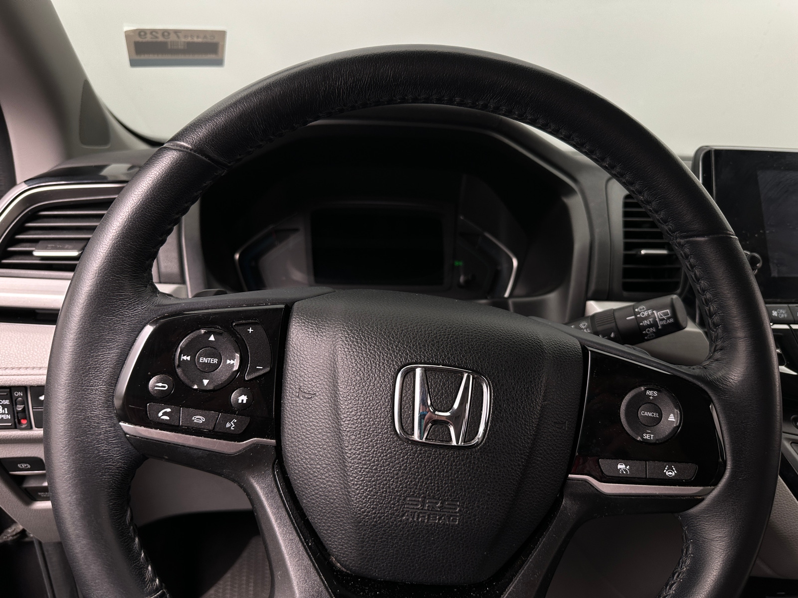 Thumbnail: 2023 Honda Odyssey - 4