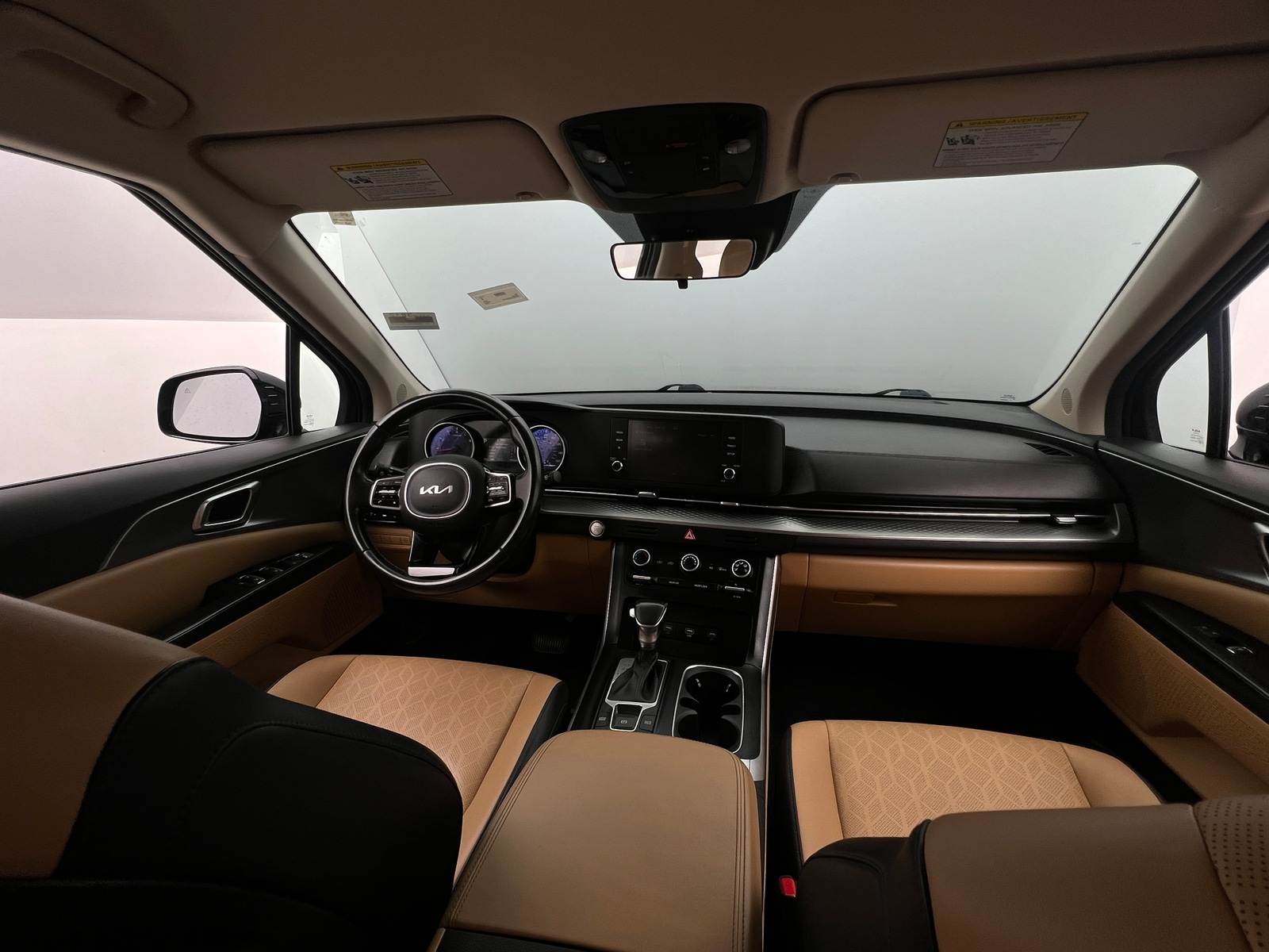 Thumbnail: 2023 Kia Carnival - 2