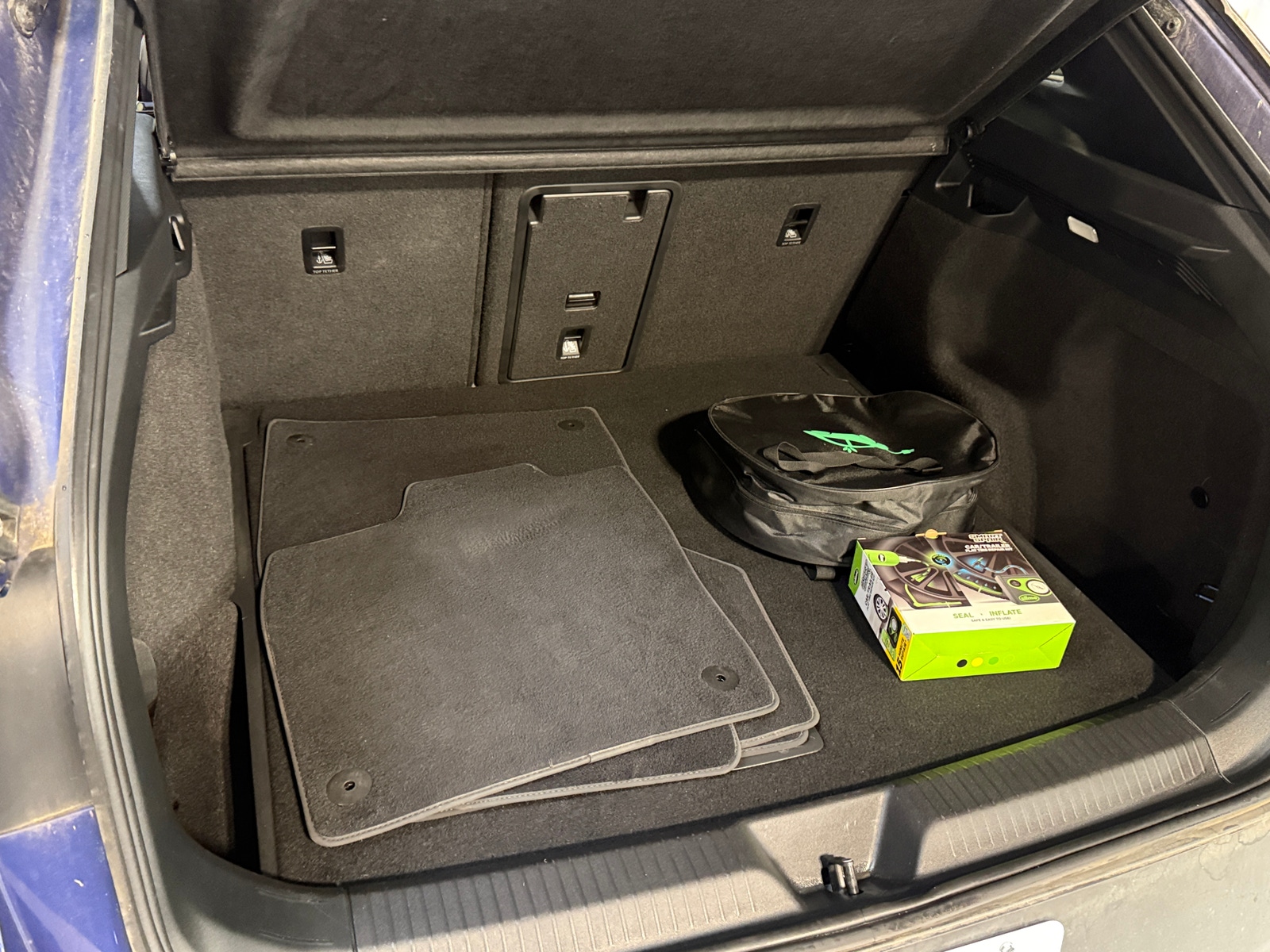 Thumbnail: 2021 Volkswagen ID.4 - 6