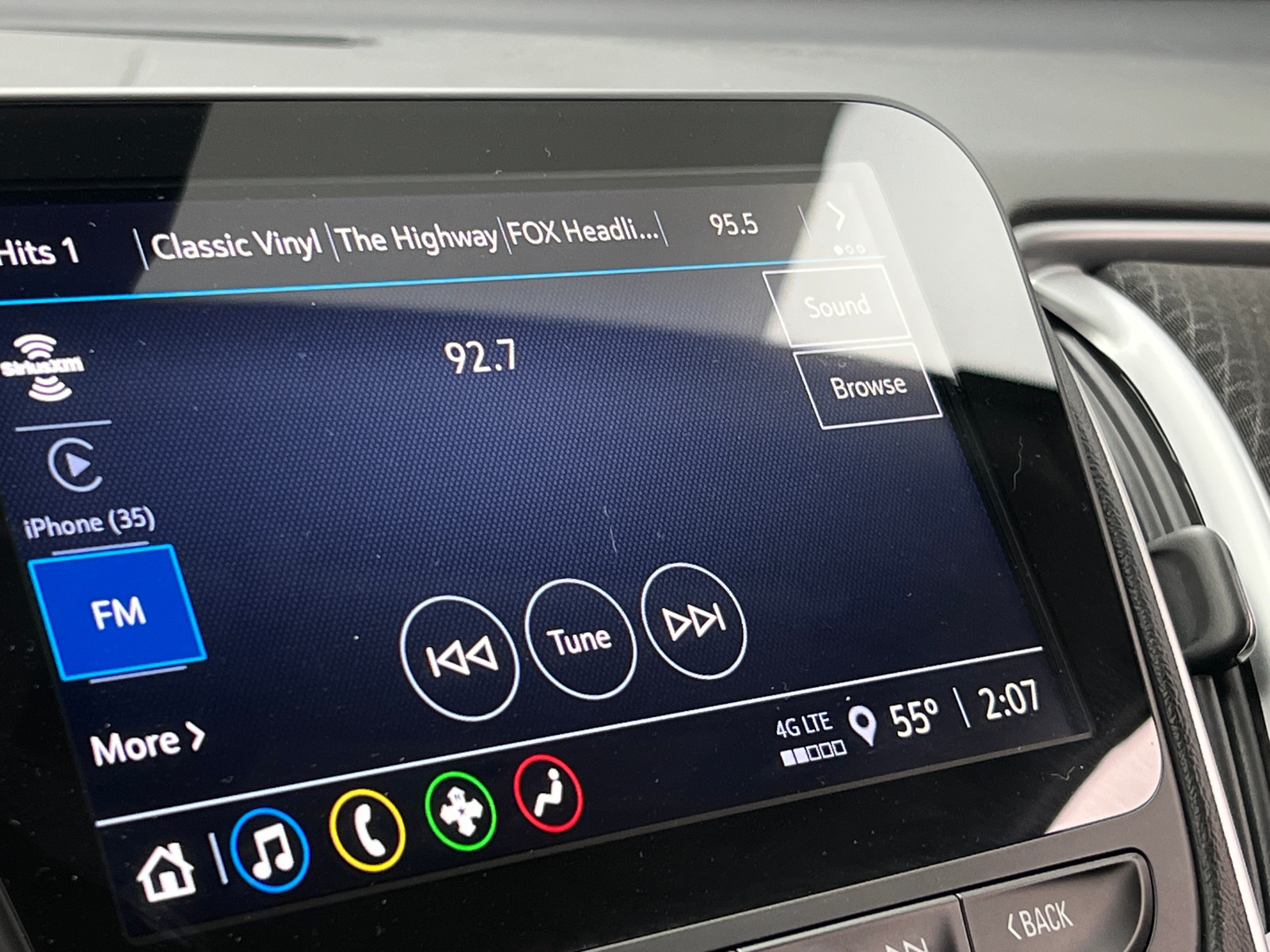 Thumbnail: 2023 Chevrolet Malibu - 4