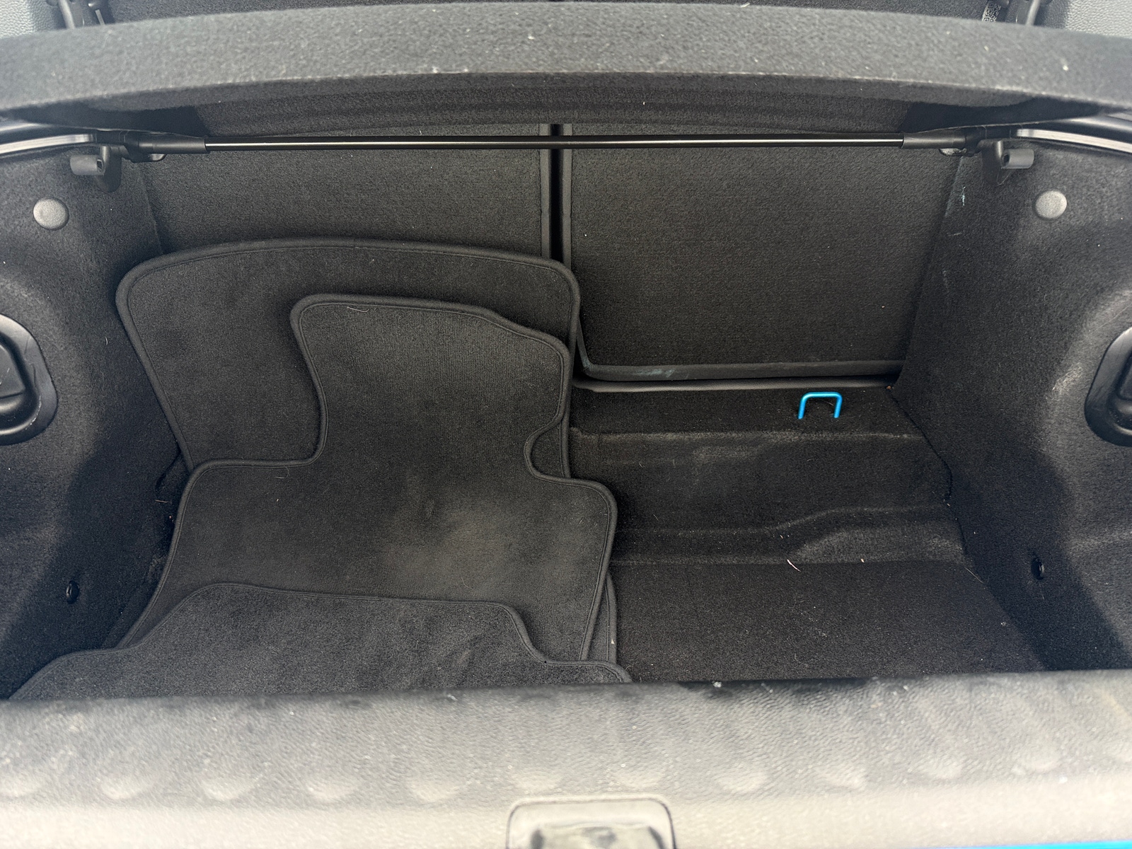 Thumbnail: 2017 MINI Cooper Convertible - 6