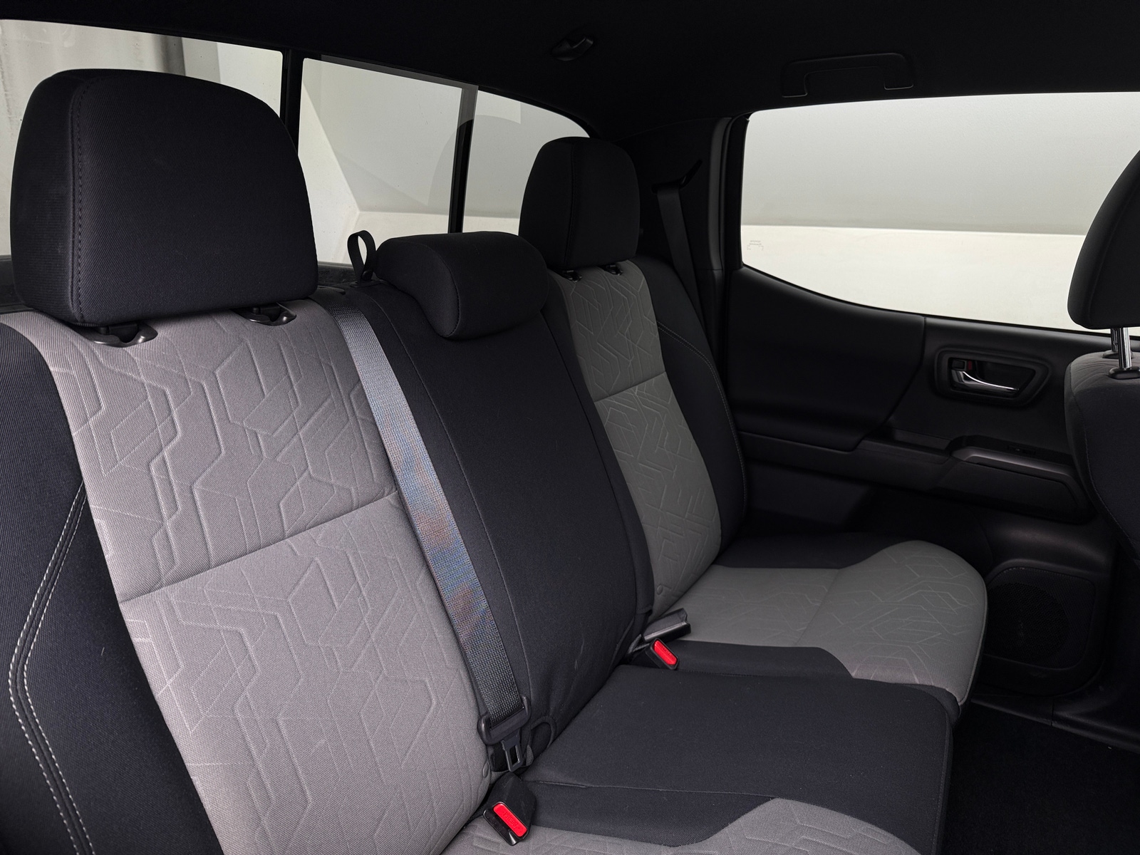 Thumbnail: 2022 Toyota Tacoma - 6