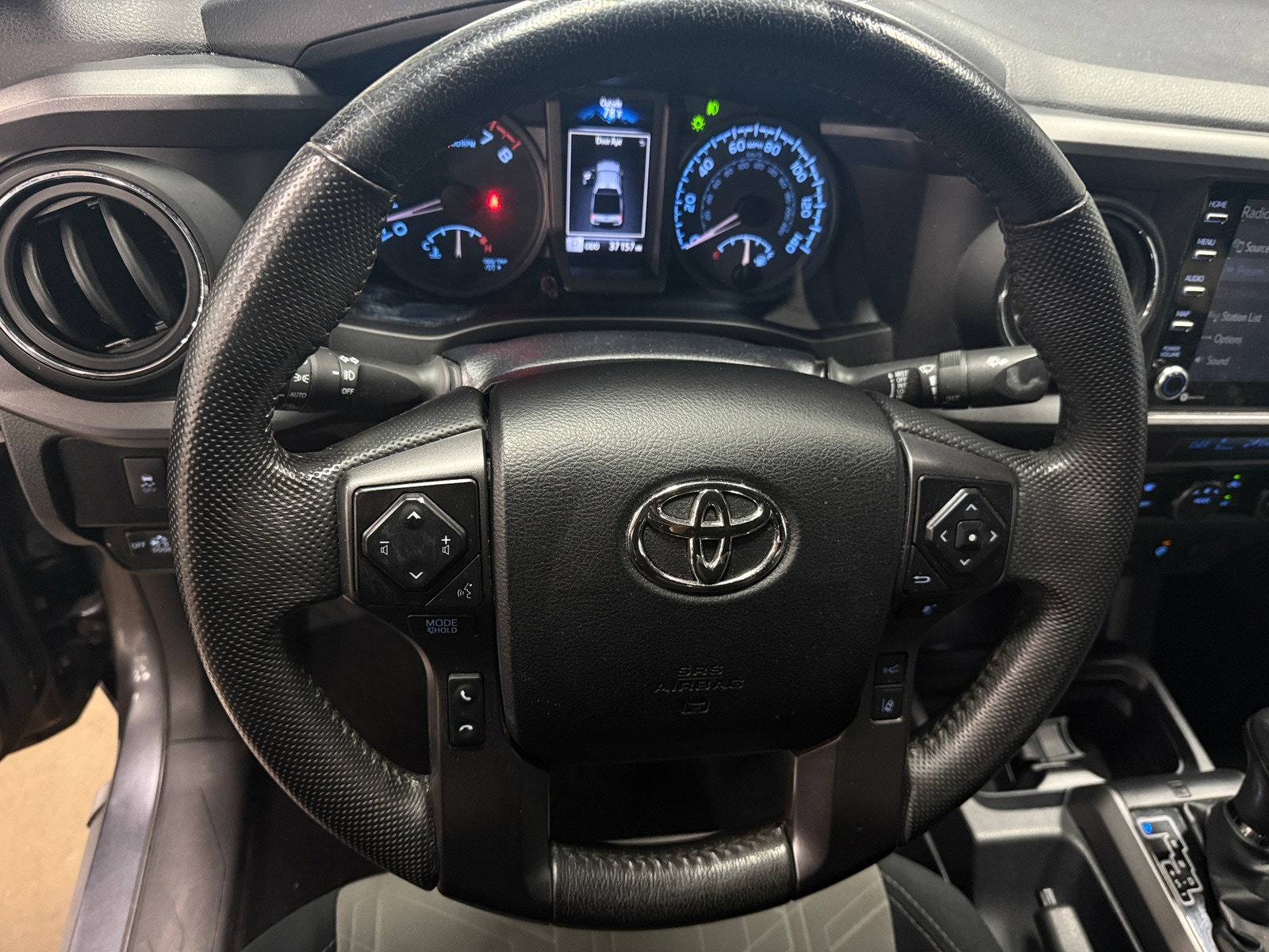 Thumbnail: 2022 Toyota Tacoma - 5