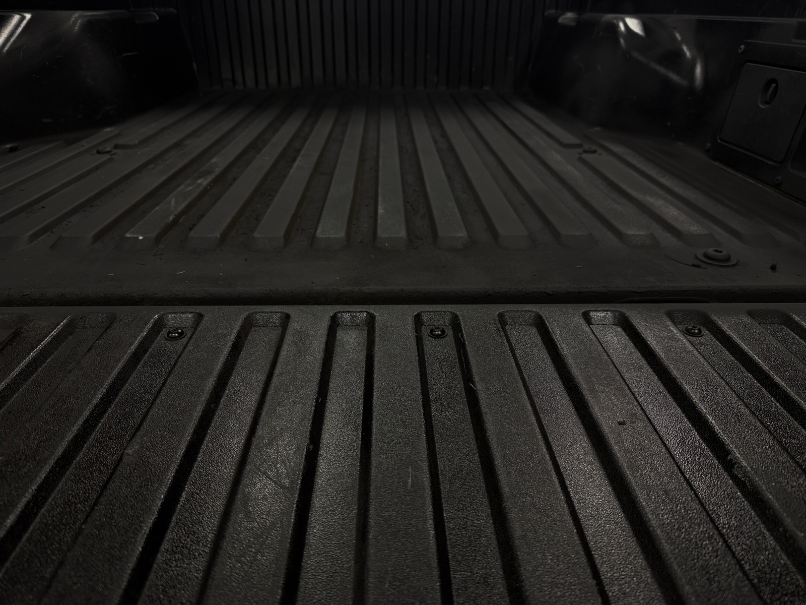 Thumbnail: 2022 Toyota Tacoma - 7