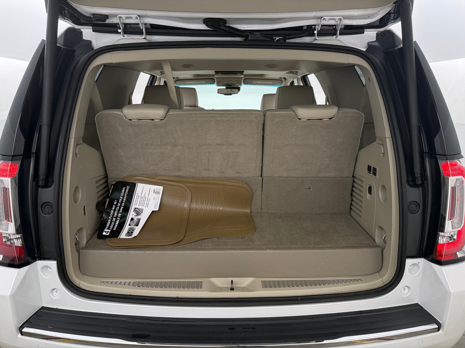 Thumbnail: 2017 GMC Yukon - 6