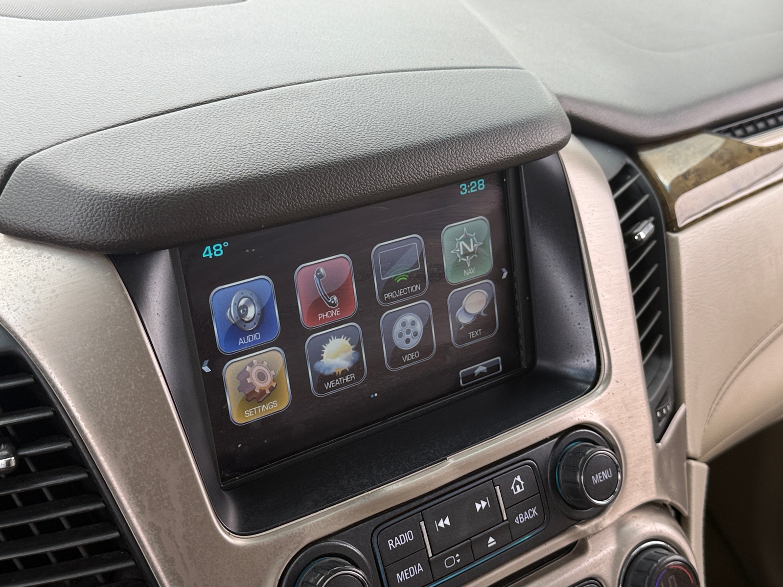 Thumbnail: 2017 GMC Yukon - 3