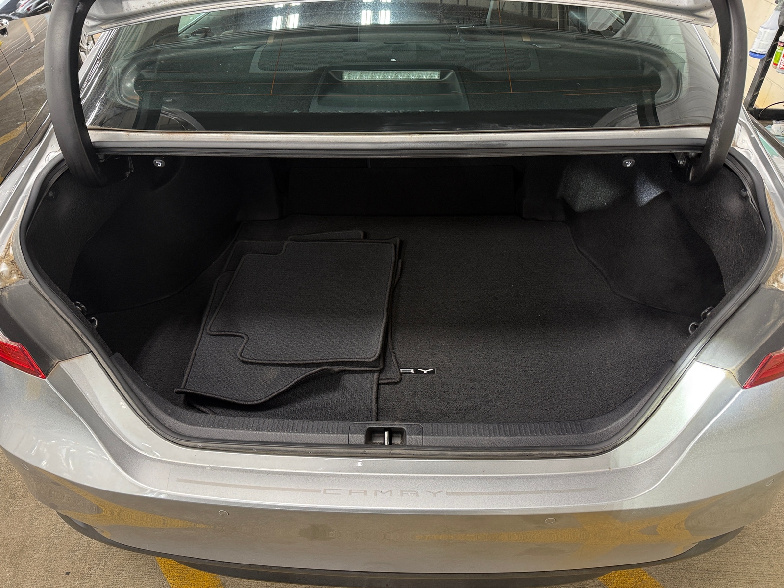 Thumbnail: 2020 Toyota Camry - 6