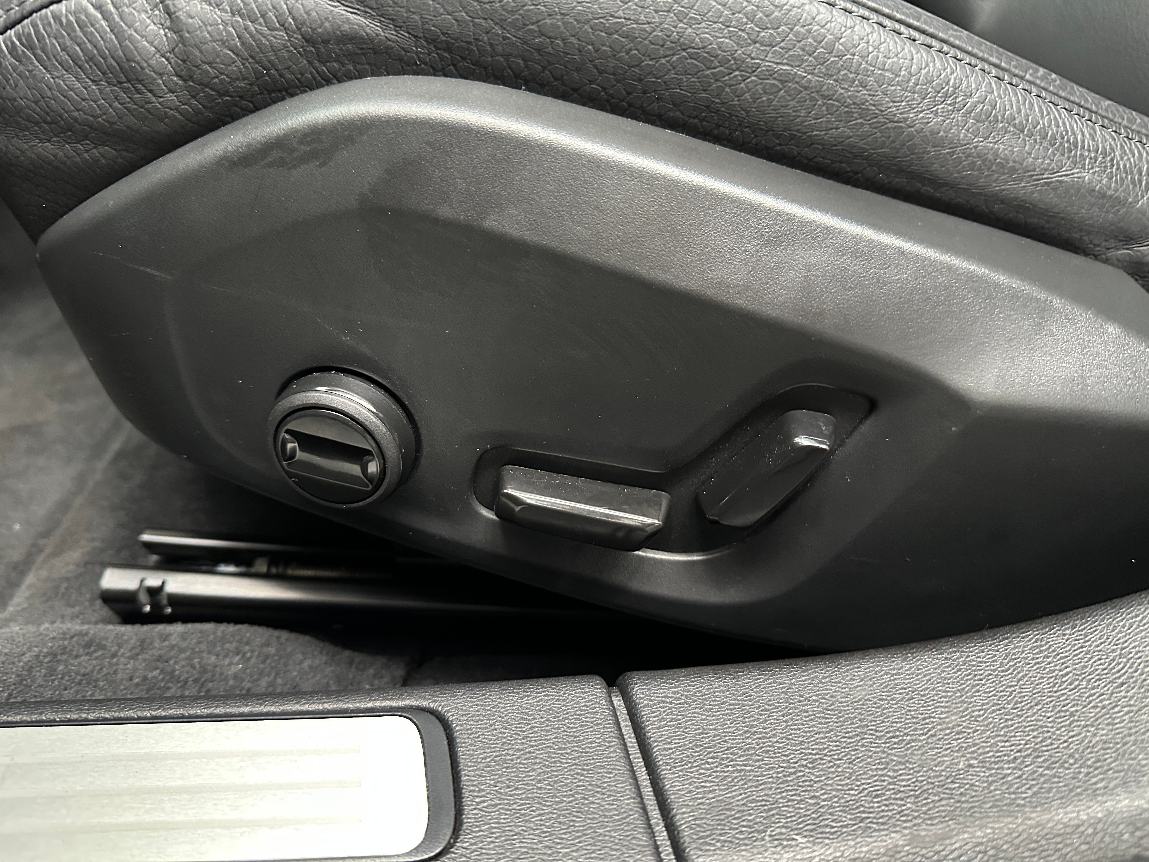 2025 Volvo V60 Cross Country