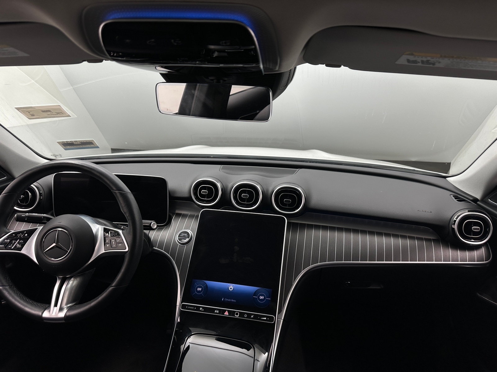 Thumbnail: 2023 Mercedes-Benz C-Class - 2