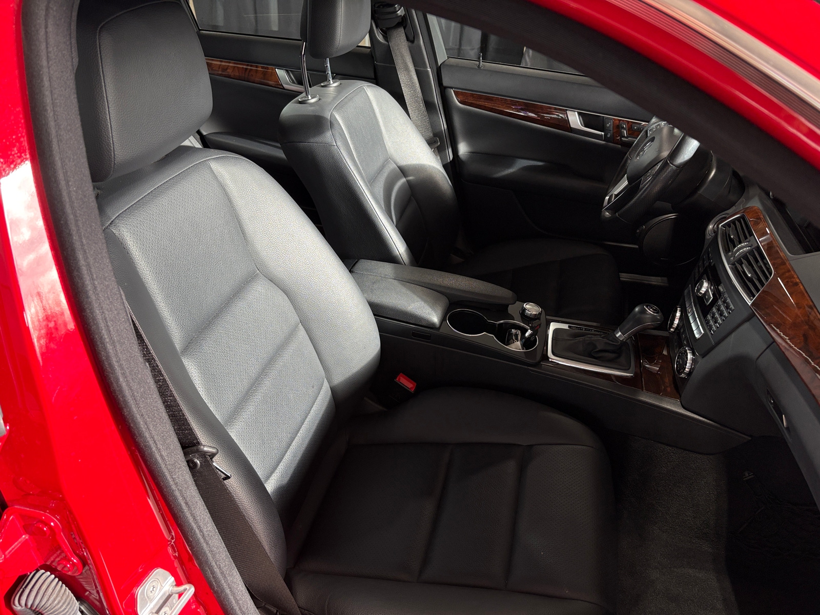 Thumbnail: 2013 Mercedes-Benz C-Class - 2