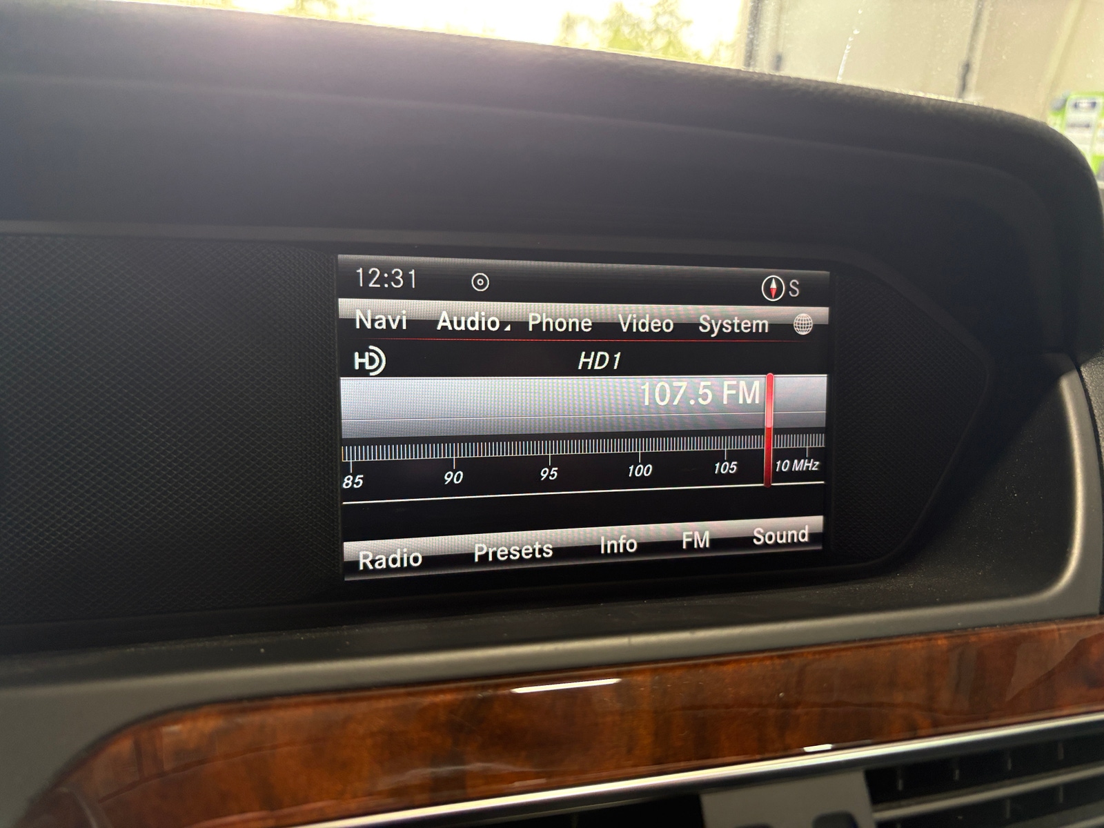 Thumbnail: 2013 Mercedes-Benz C-Class - 4