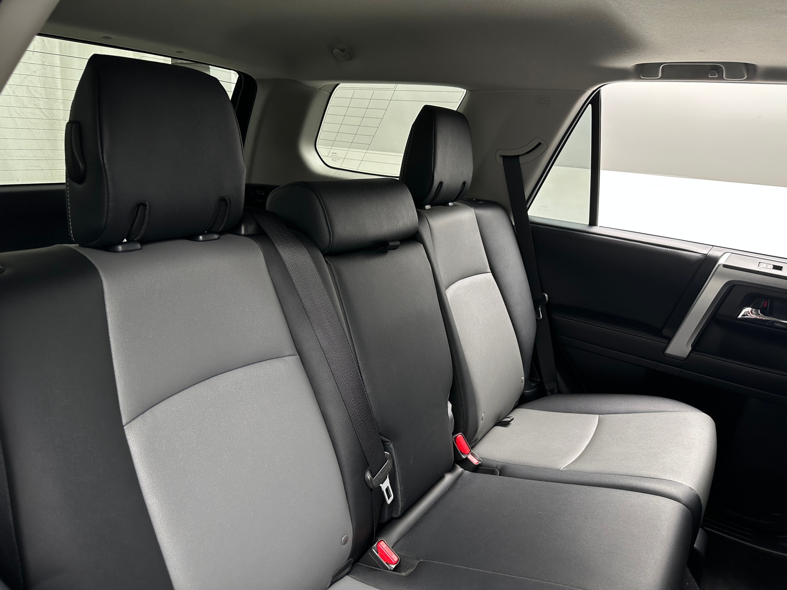 Thumbnail: 2022 Toyota 4Runner - 5