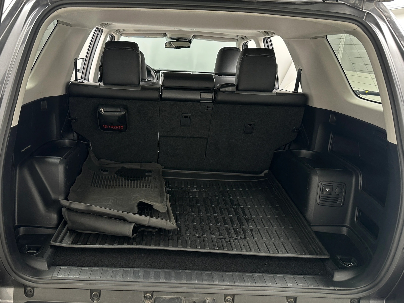 Thumbnail: 2022 Toyota 4Runner - 6