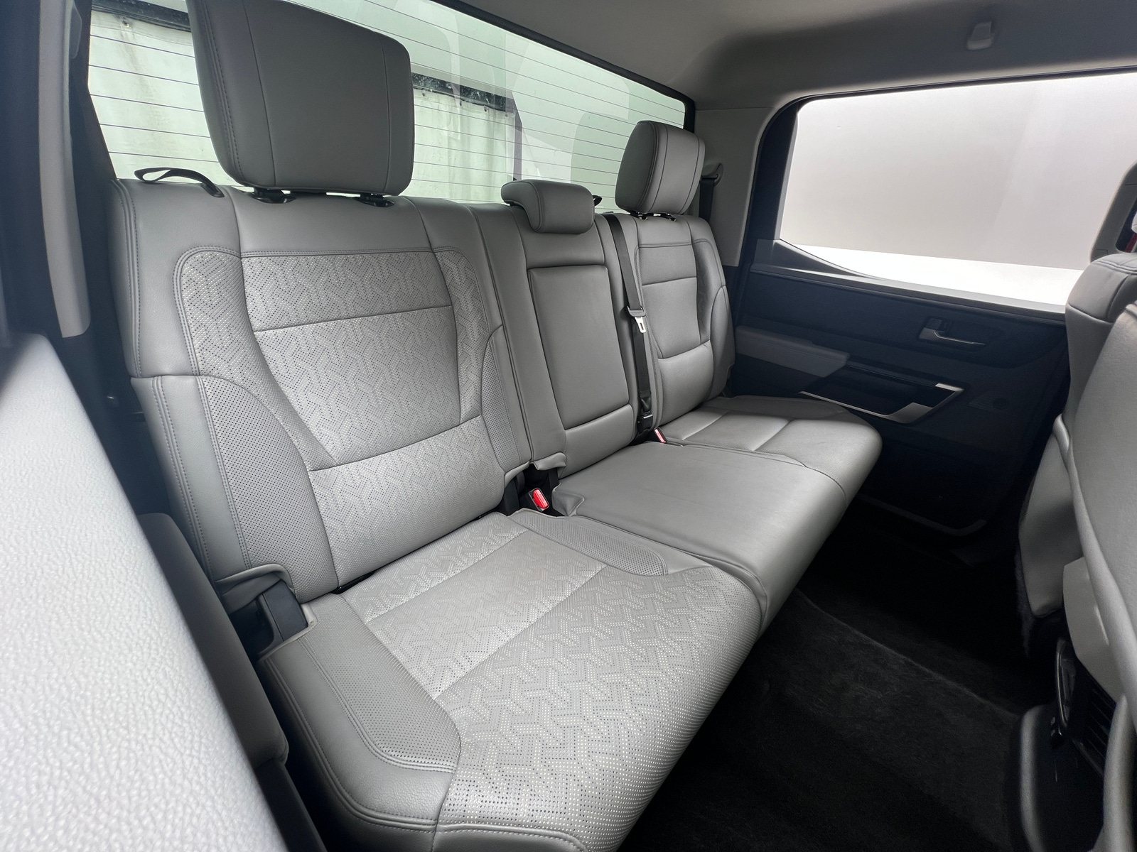 Thumbnail: 2022 Toyota Tundra - 5