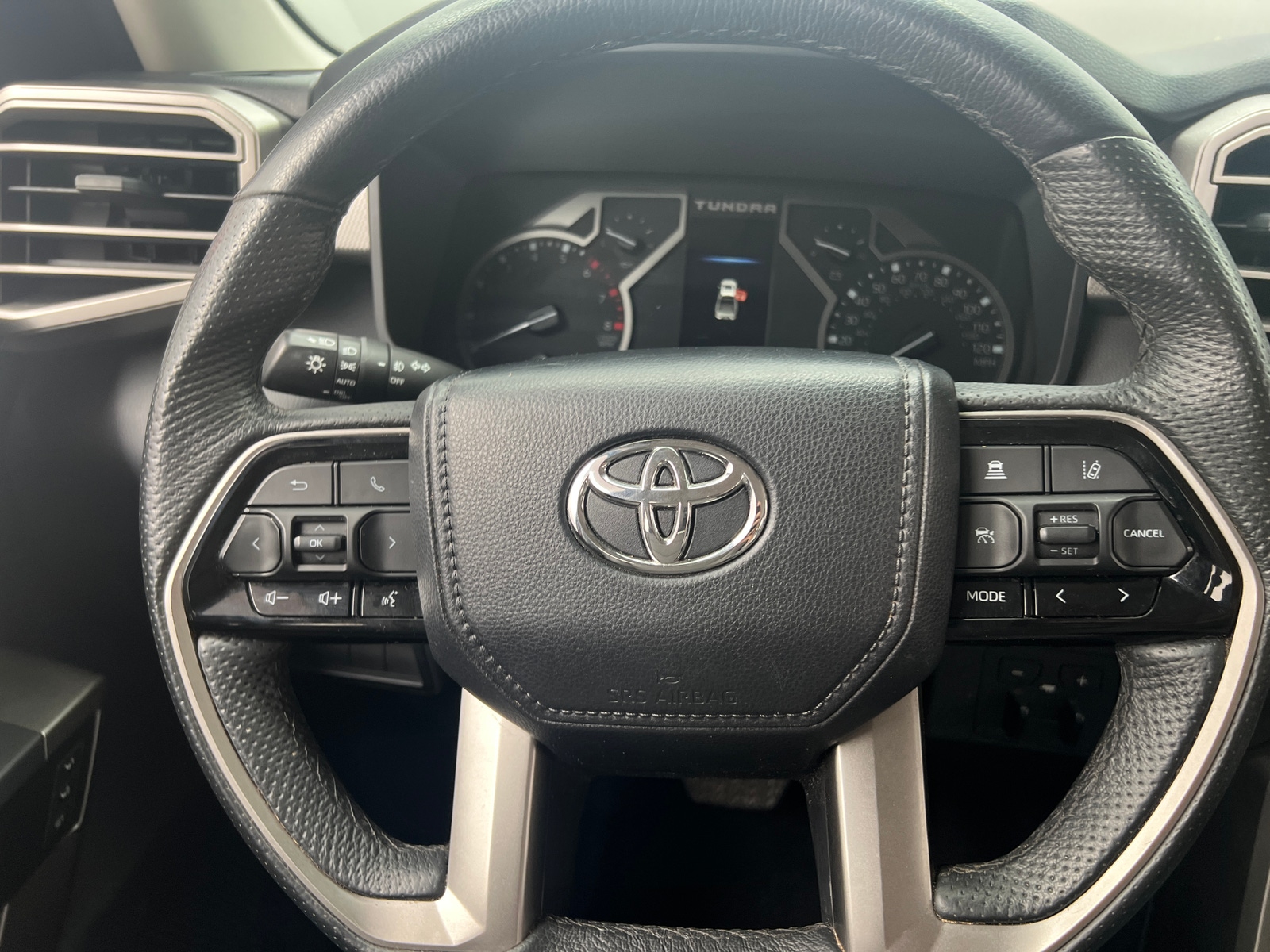 Thumbnail: 2022 Toyota Tundra - 4