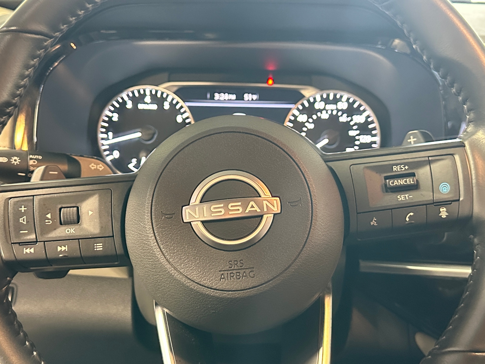 Thumbnail: 2024 Nissan Pathfinder - 5