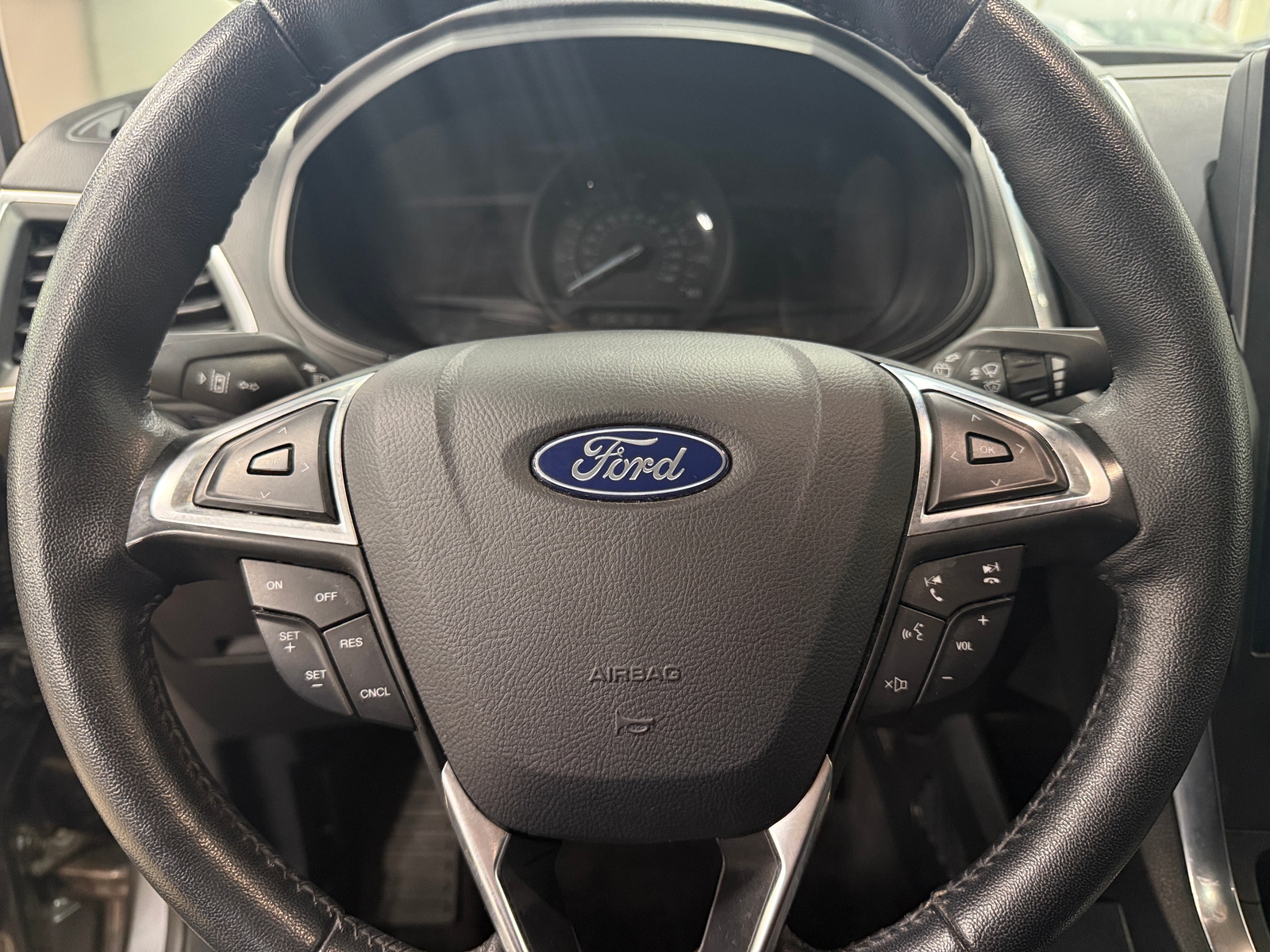 Thumbnail: 2024 Ford Edge - 4