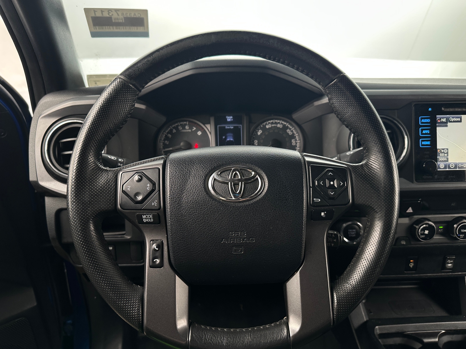 Thumbnail: 2016 Toyota Tacoma - 5