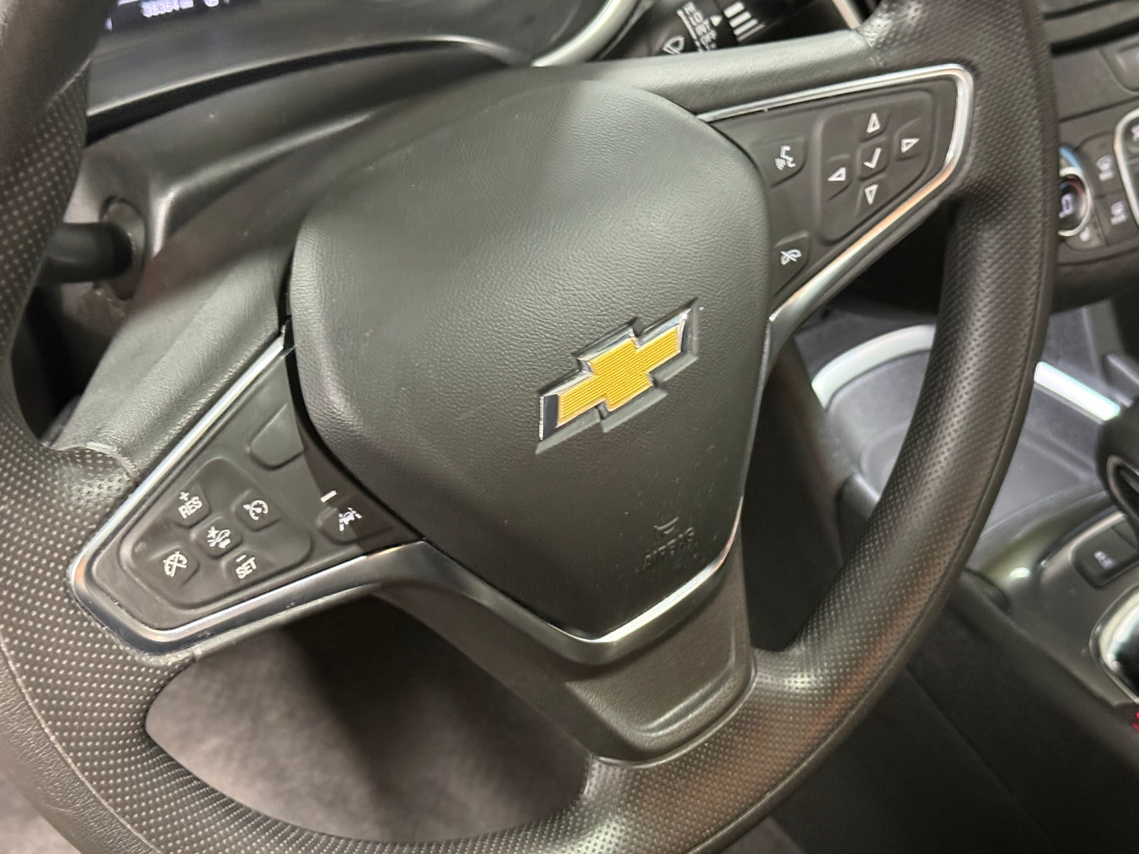 Thumbnail: 2024 Chevrolet Malibu - 5