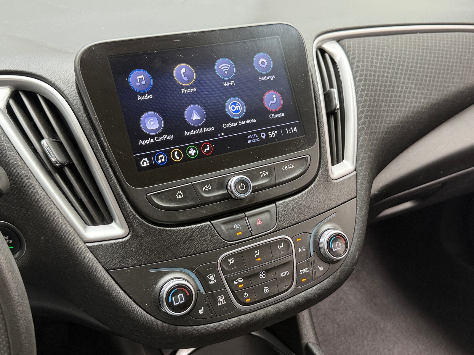 Thumbnail: 2024 Chevrolet Malibu - 4