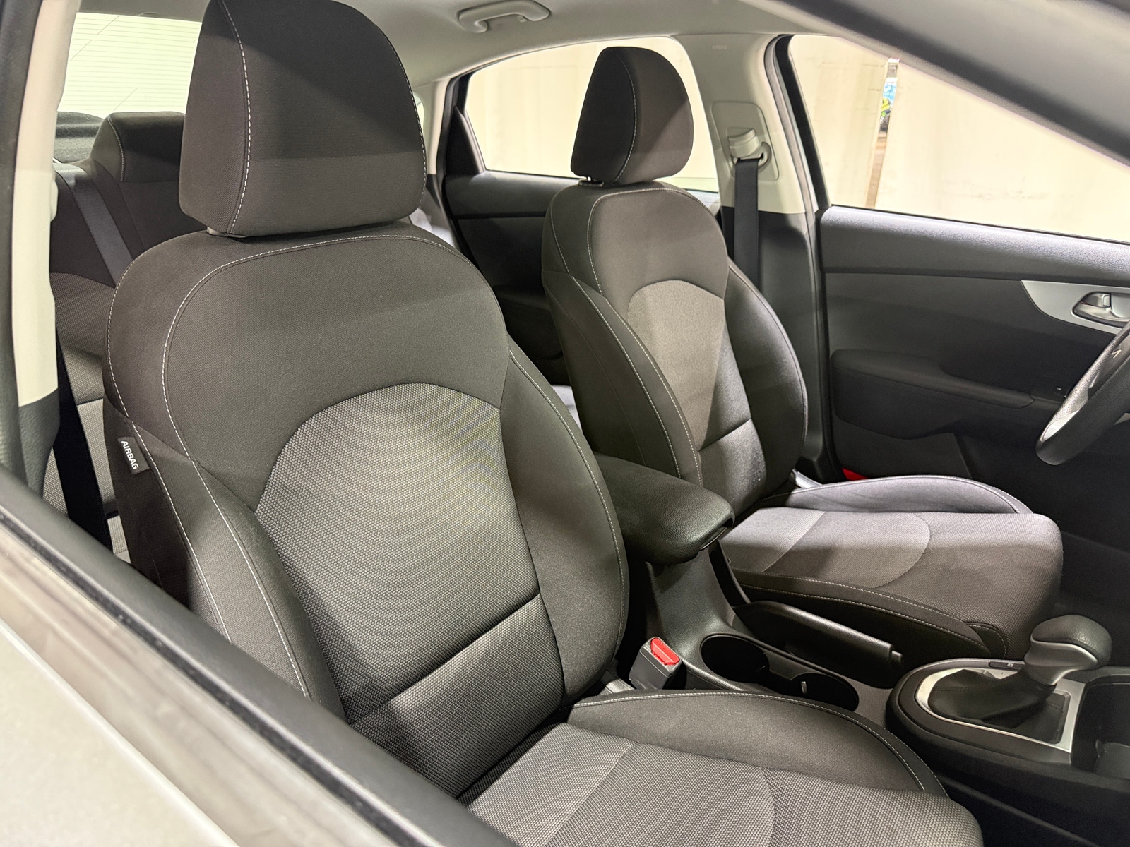 Thumbnail: 2023 Kia Forte - 2