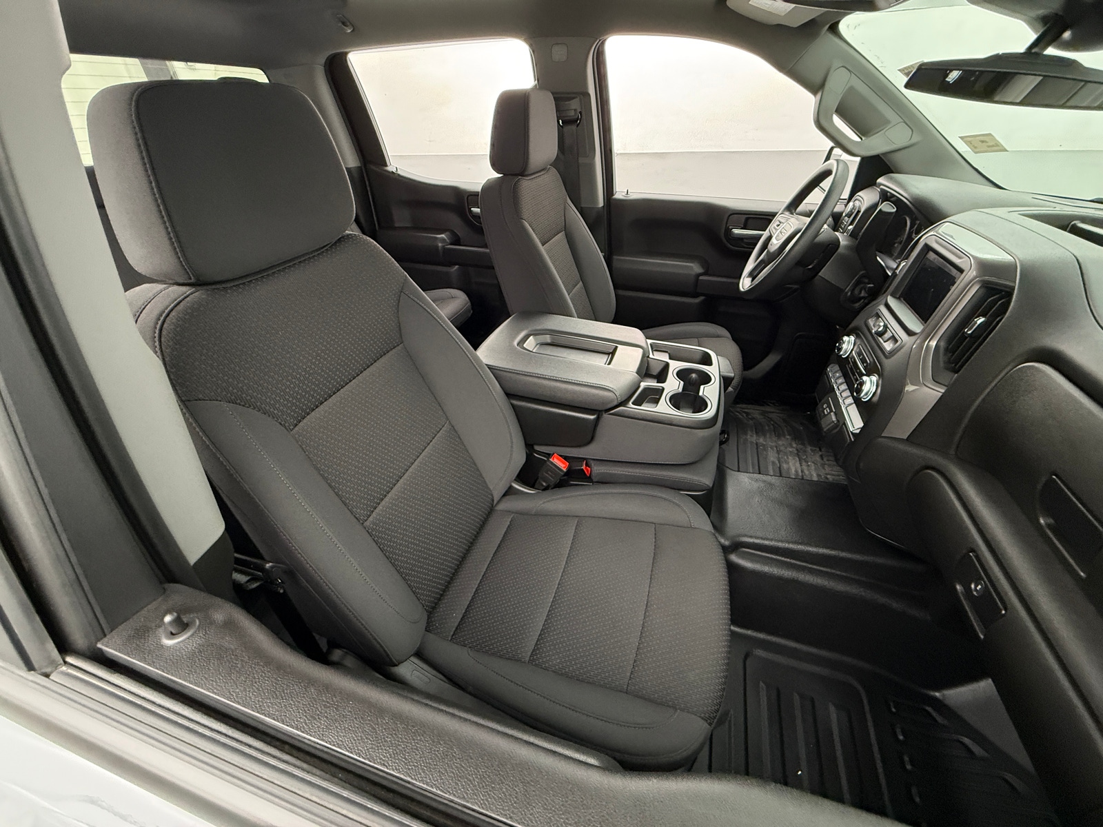 Thumbnail: 2025 GMC Sierra 1500 - 2