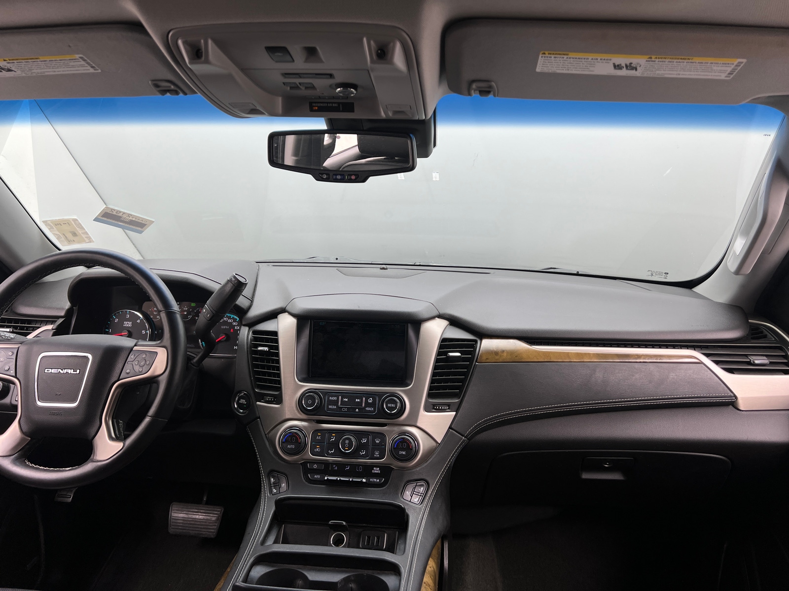 Thumbnail: 2017 GMC Yukon - 2