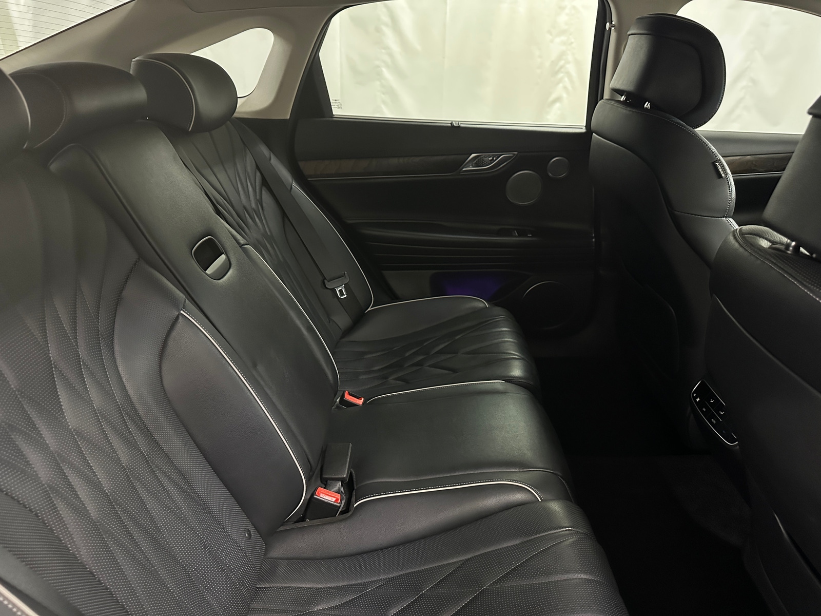 Thumbnail: 2021 Genesis G80 - 5