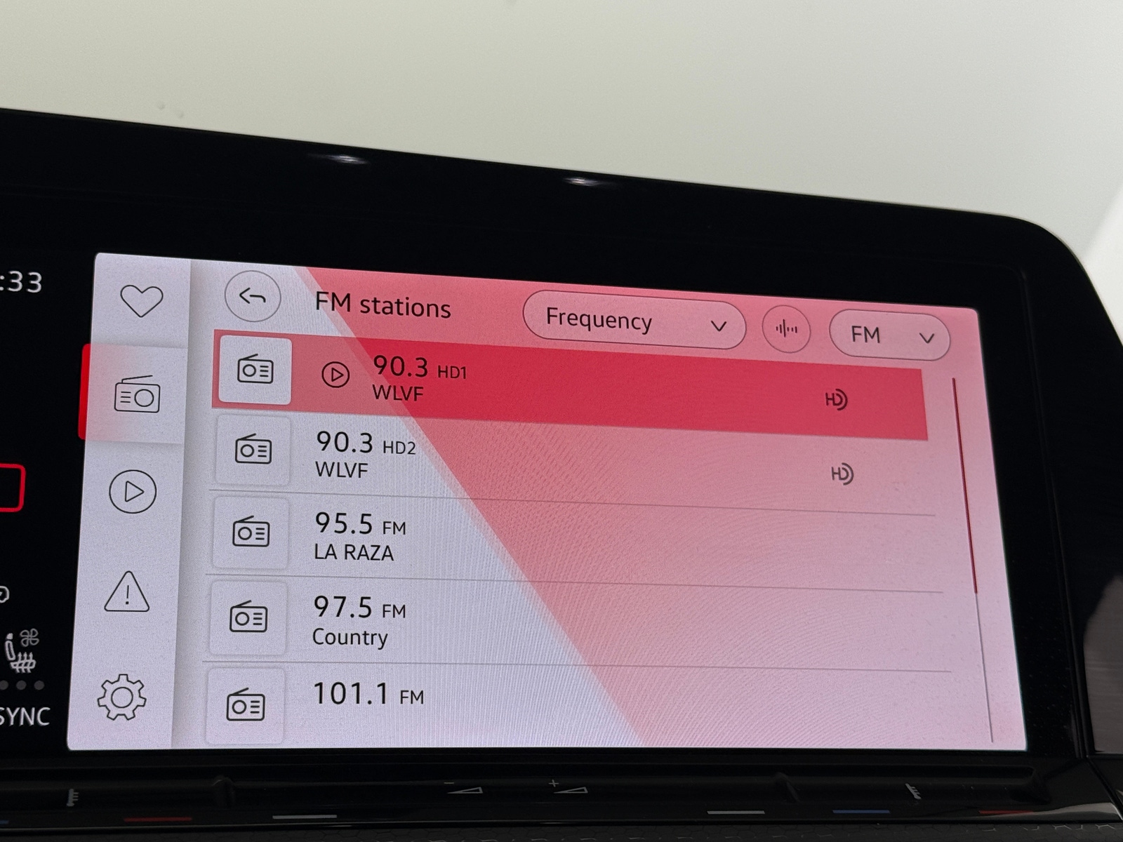 Thumbnail: 2022 Volkswagen Golf - 3