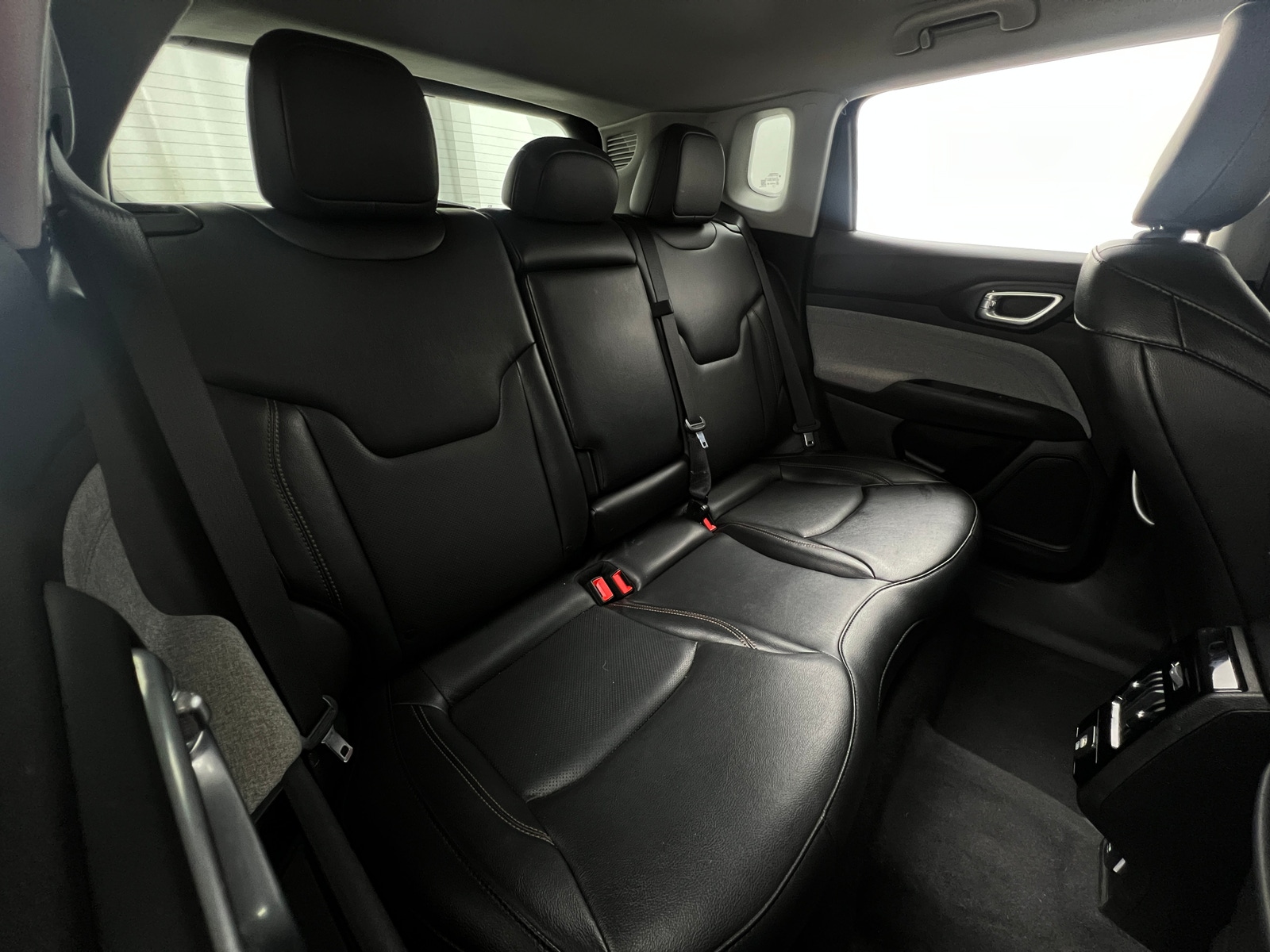 Thumbnail: 2022 Jeep Compass - 5