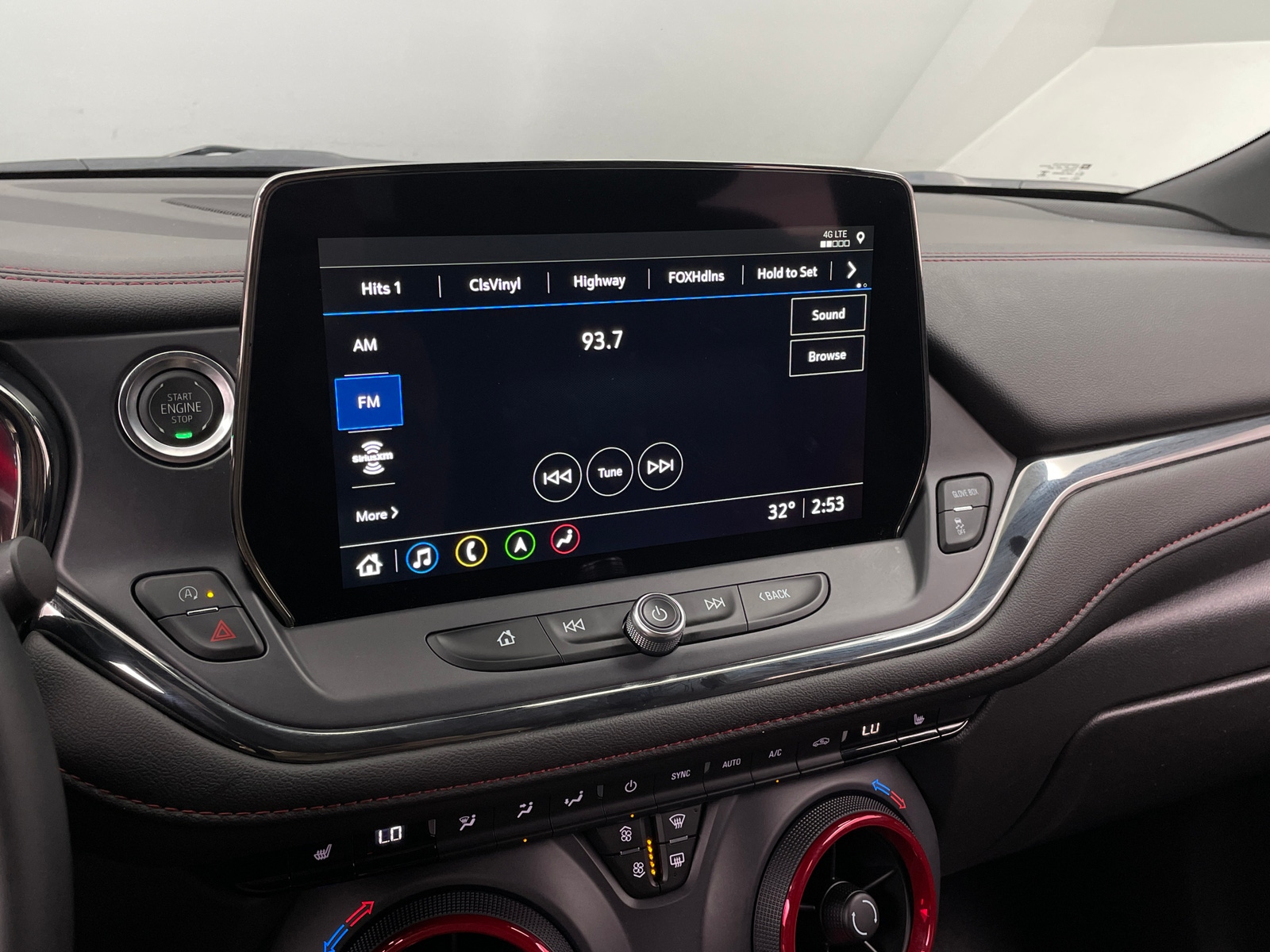 Thumbnail: 2025 Chevrolet Blazer - 3