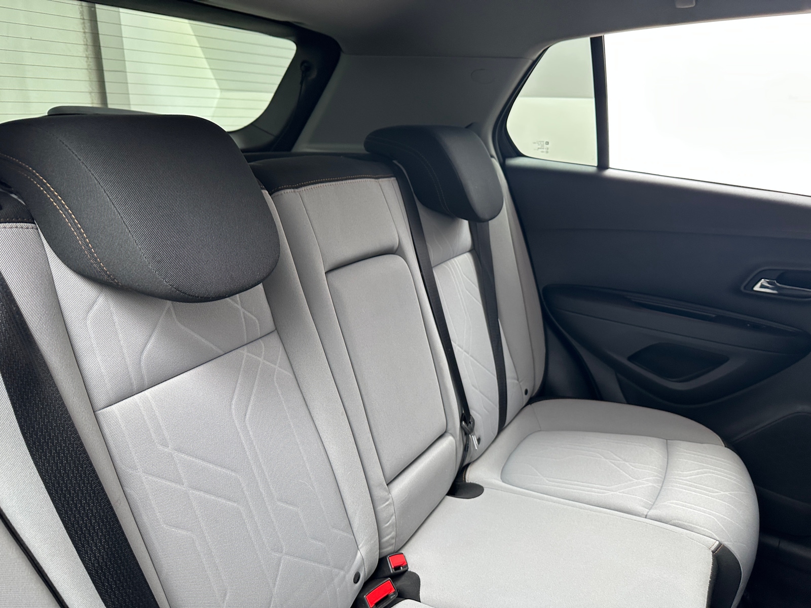 Thumbnail: 2017 Chevrolet Trax - 6