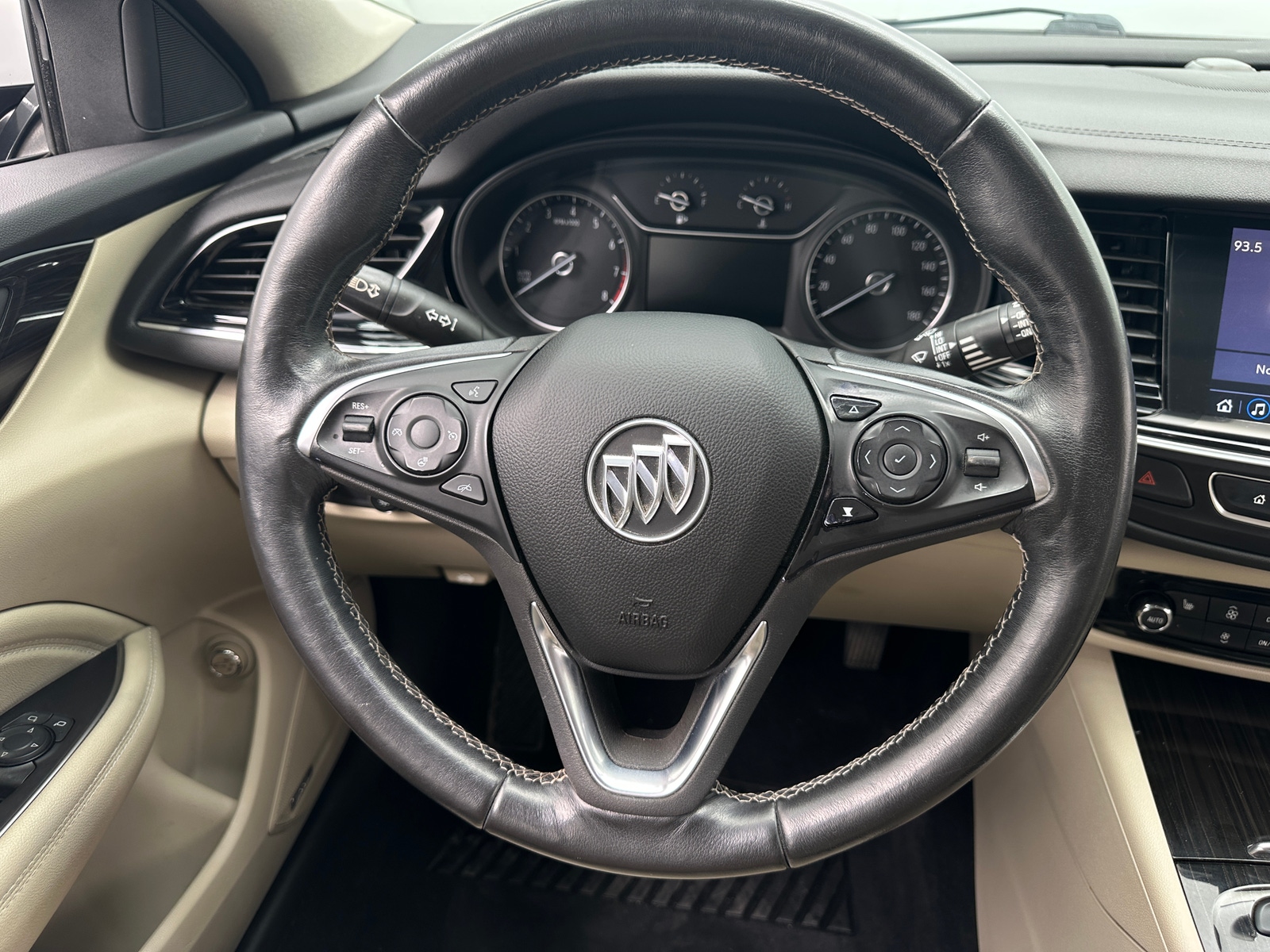 Thumbnail: 2019 Buick Regal - 4