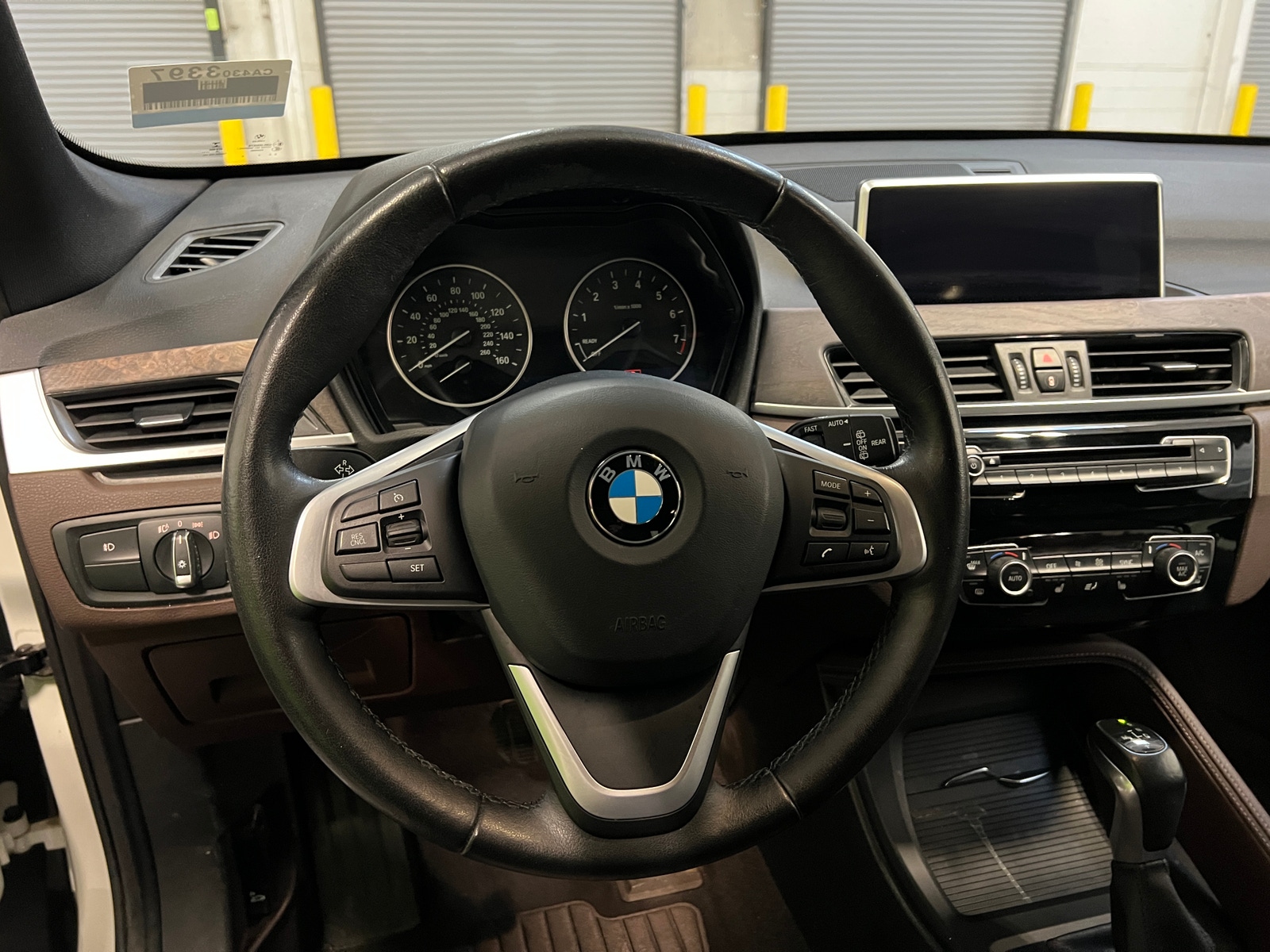 Thumbnail: 2017 BMW X1 - 4