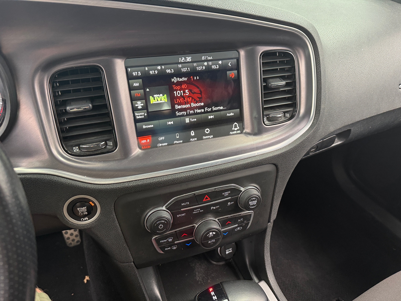 Thumbnail: 2021 Dodge Charger - 4